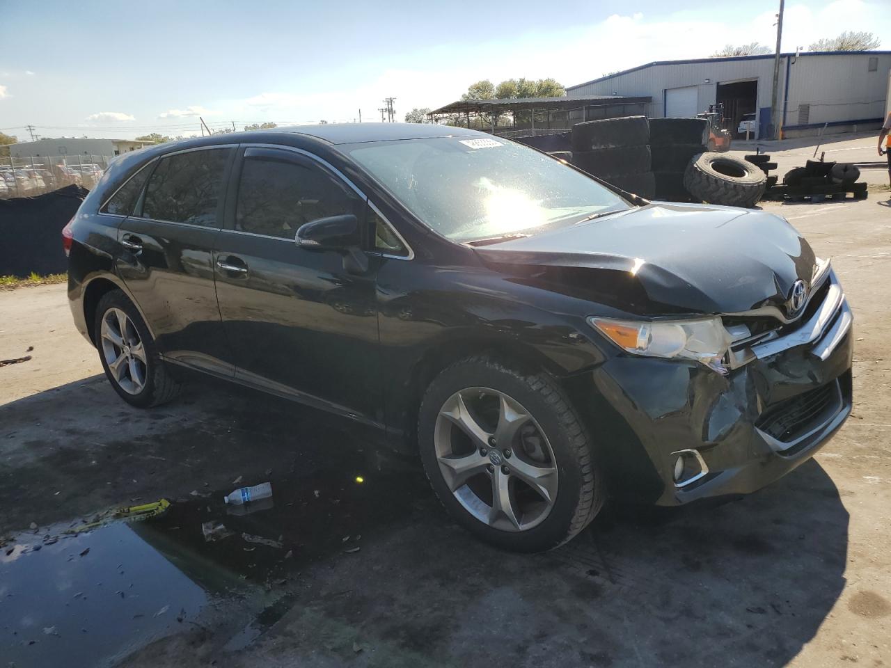 2015 Toyota Venza - Image 4