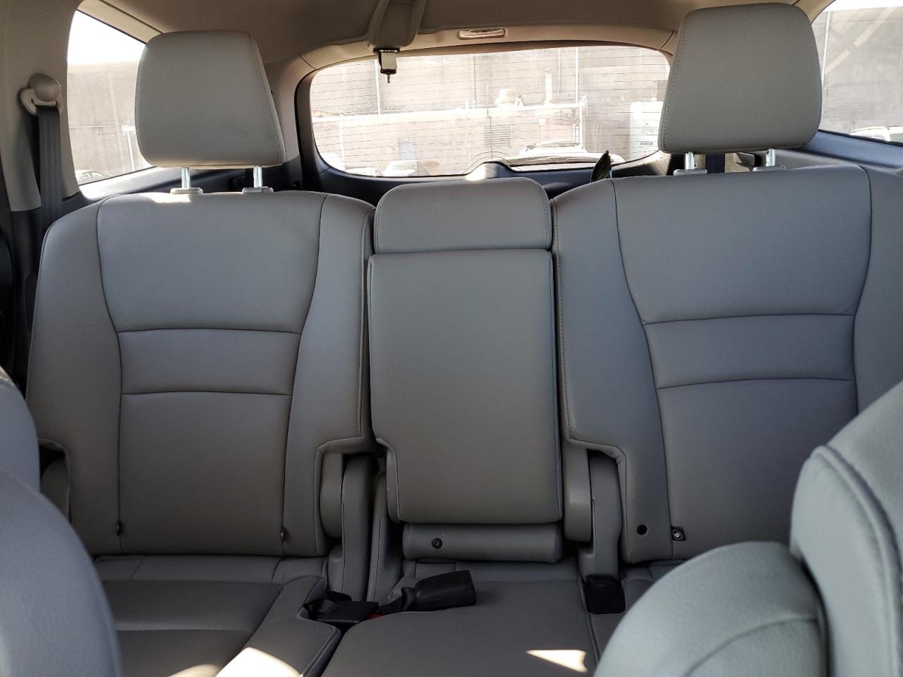 2019 Honda Pilot - Image 10