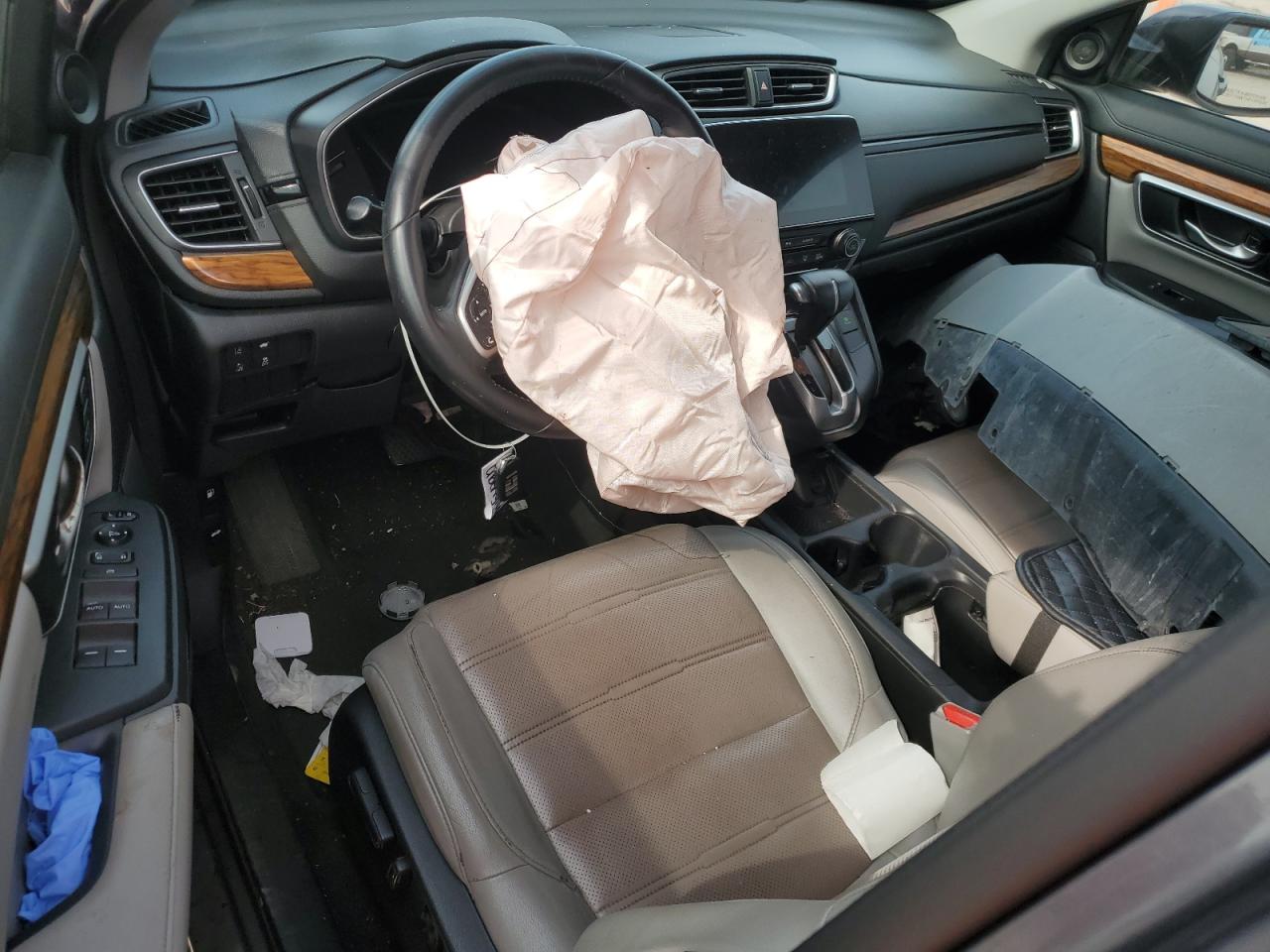 2017 Honda CR-V - Image 8