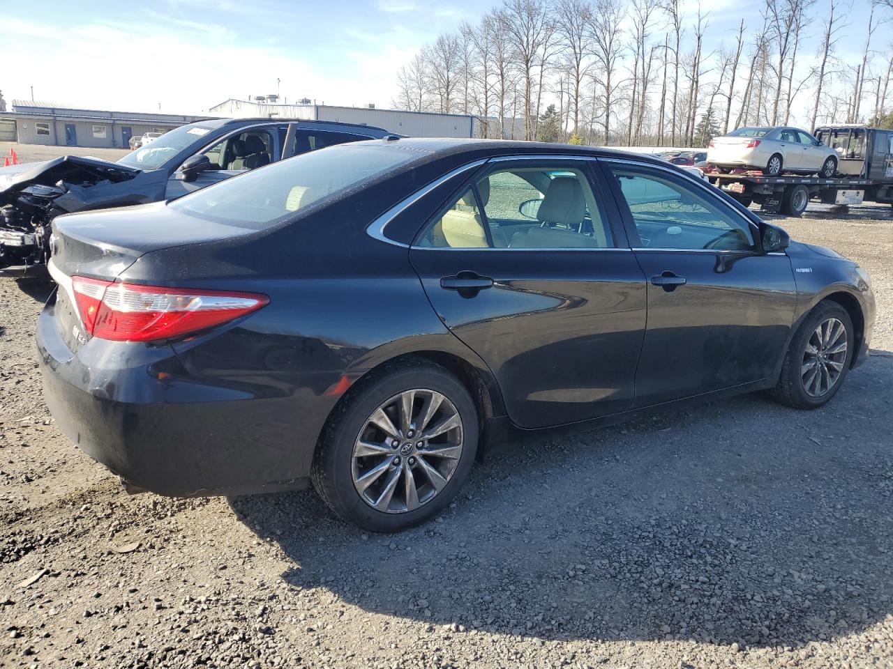 2015 Toyota Camry - Image 3