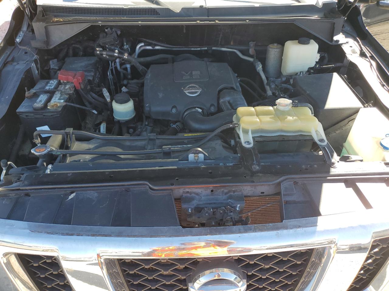 2015 Nissan NV - Image 12