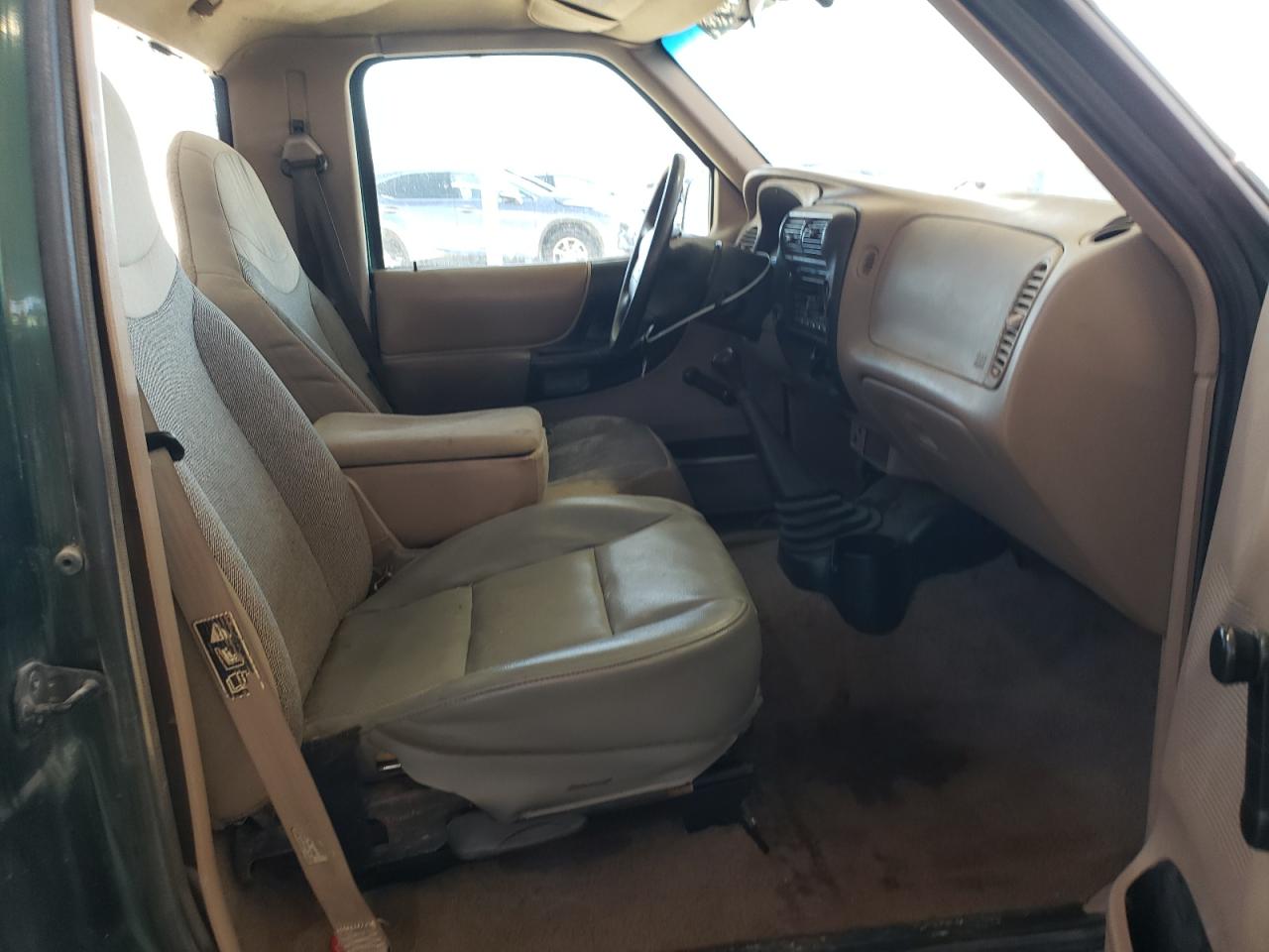 2000 Ford Ranger - Image 10