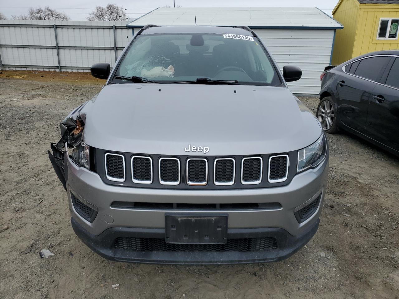 2018 Jeep Compass - Image 5