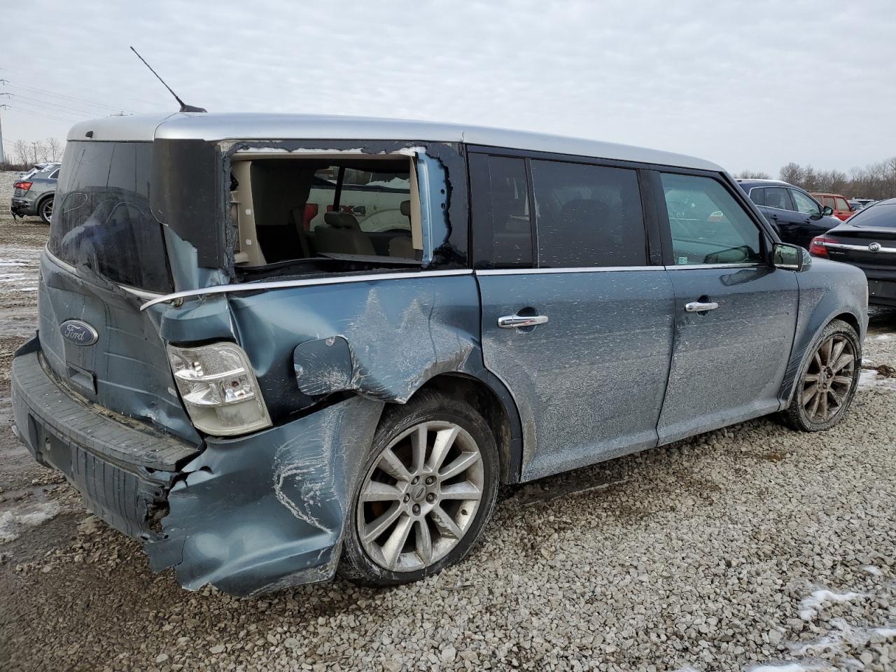 2010 Ford Flex - Image 3