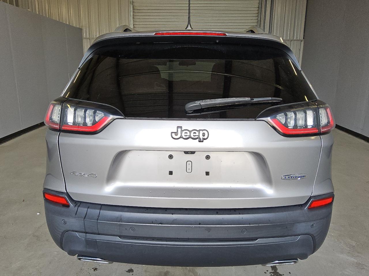 2020 Jeep Grand Cherokee - Image 6