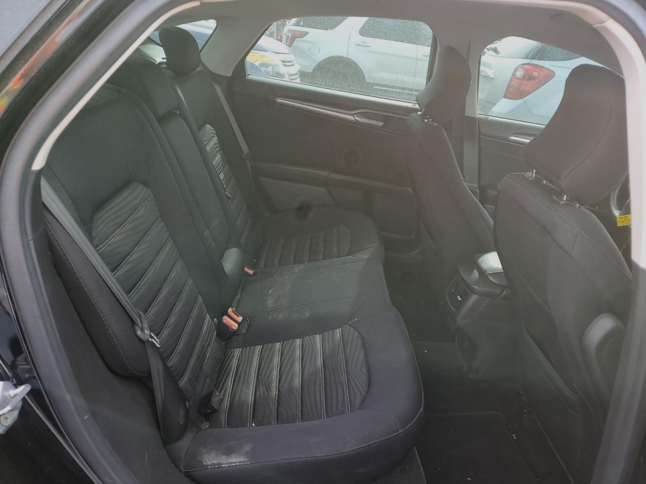 2016 Ford Fusion - Image 10