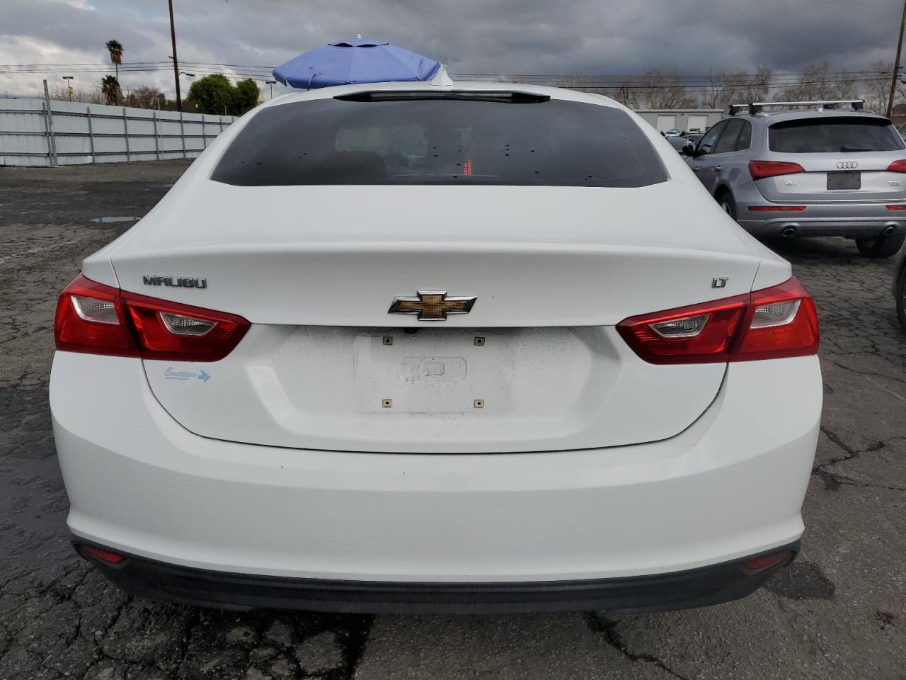 2016 Chevrolet Malibu - Image 6