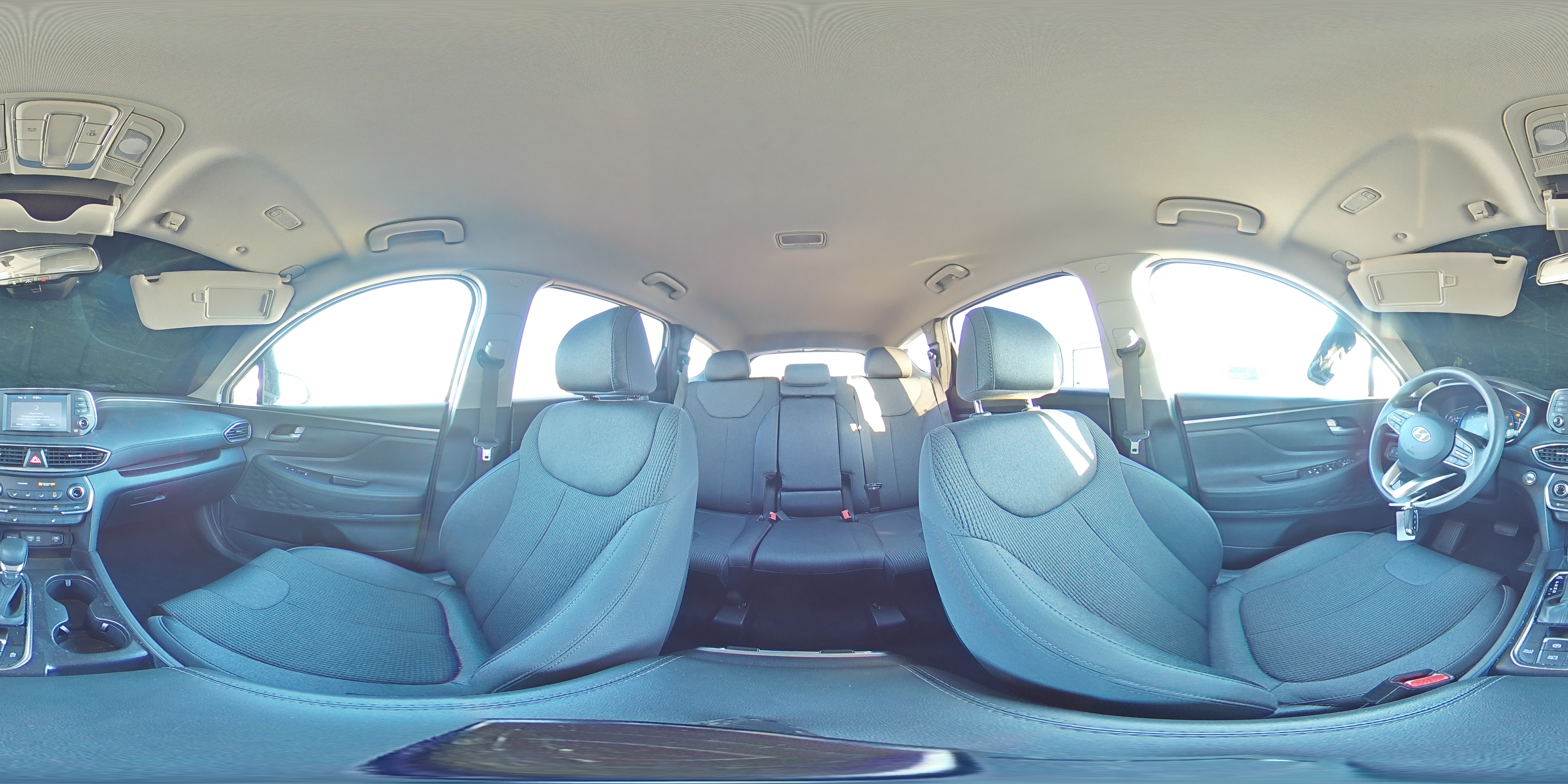 2019 Hyundai Santa Fe - Image 15