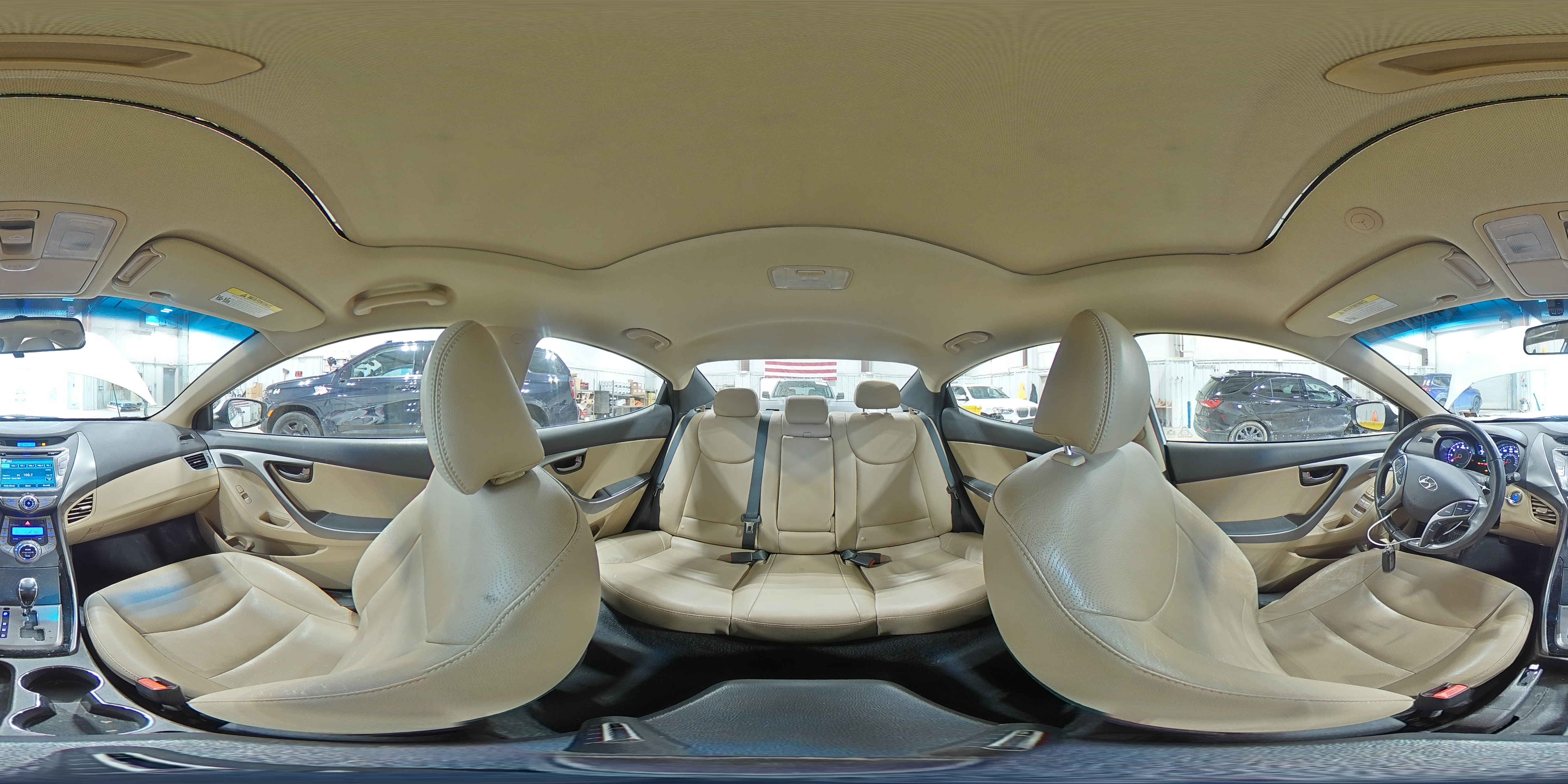 2013 Hyundai Elantra - Image 13