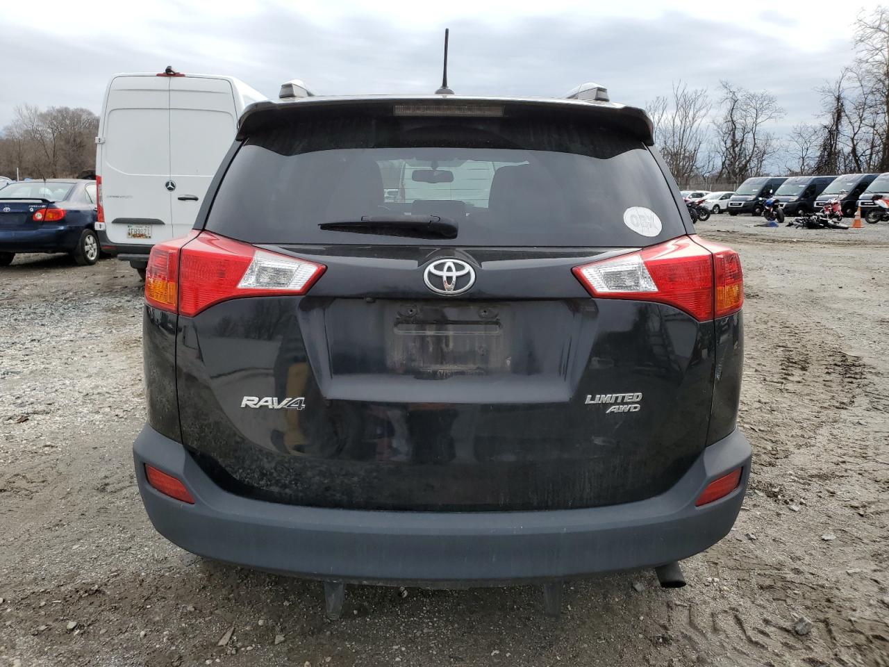 2014 Toyota RAV 4 - Image 6