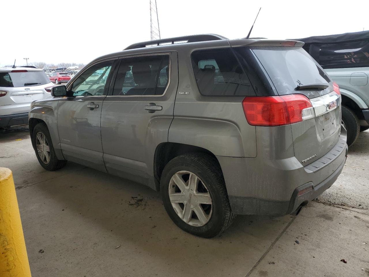 2012 GMC Terrain - Image 2