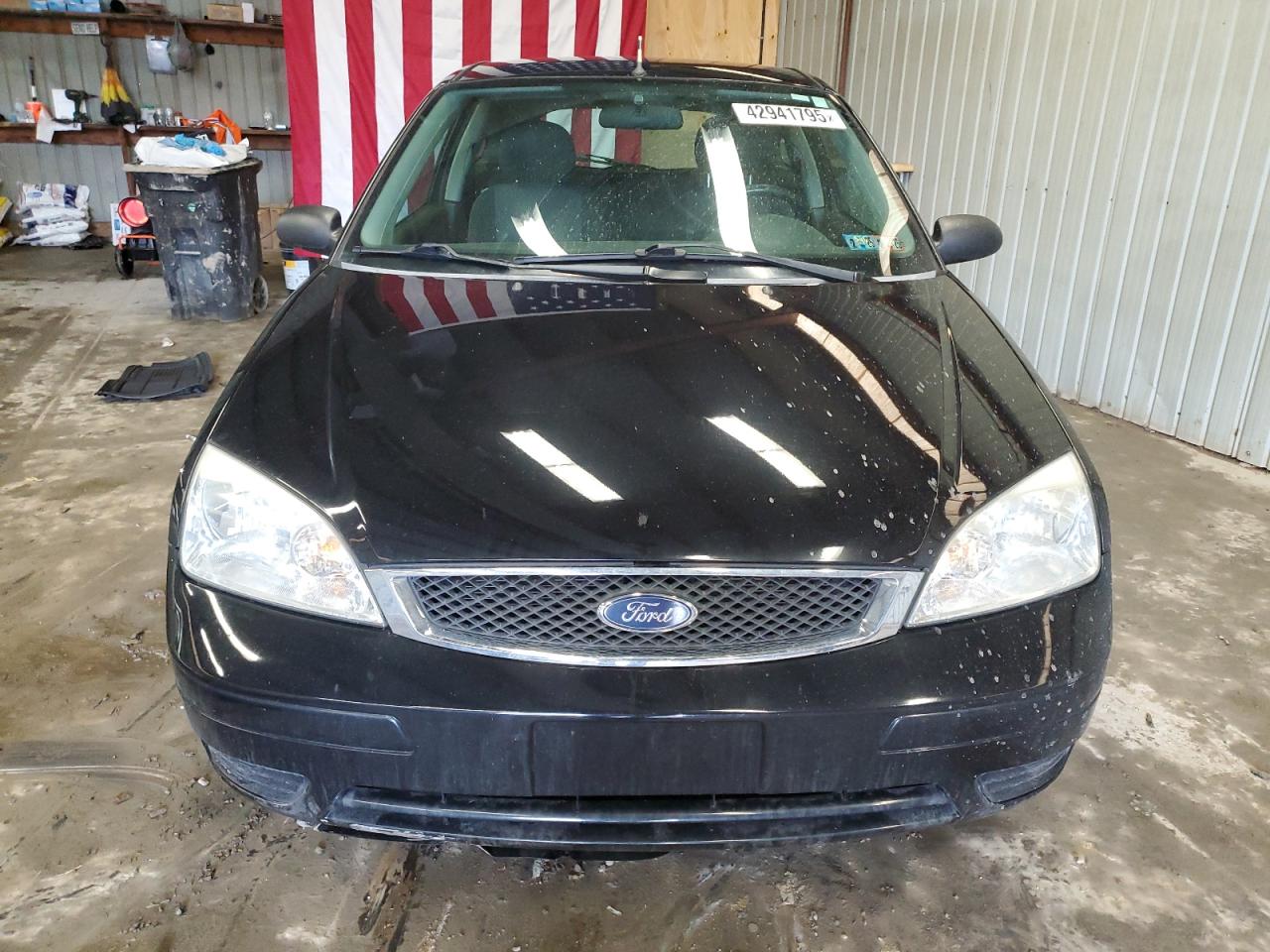 2007 Ford Focus - Image 5
