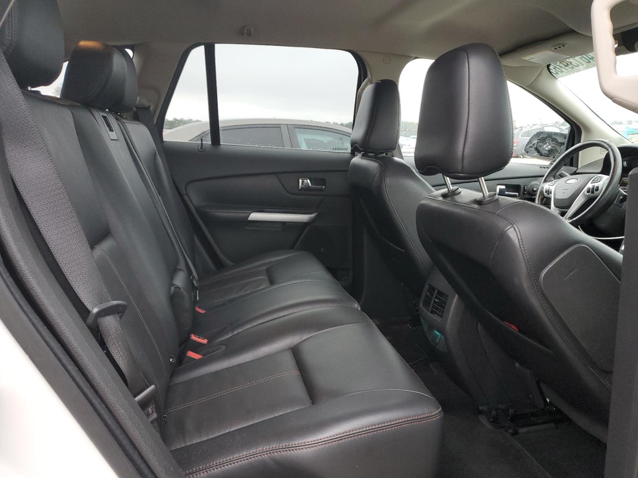 2012 Ford Edge - Image 11