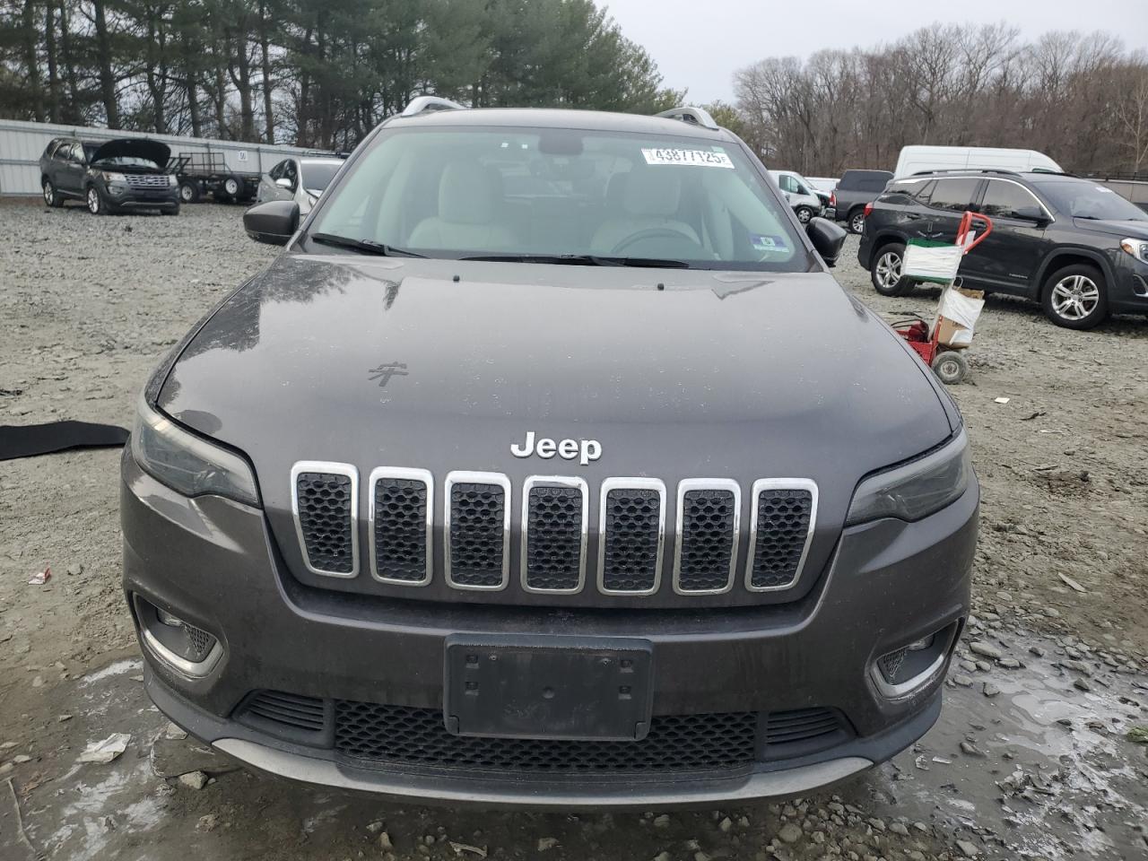 2019 Jeep Grand Cherokee - Image 5