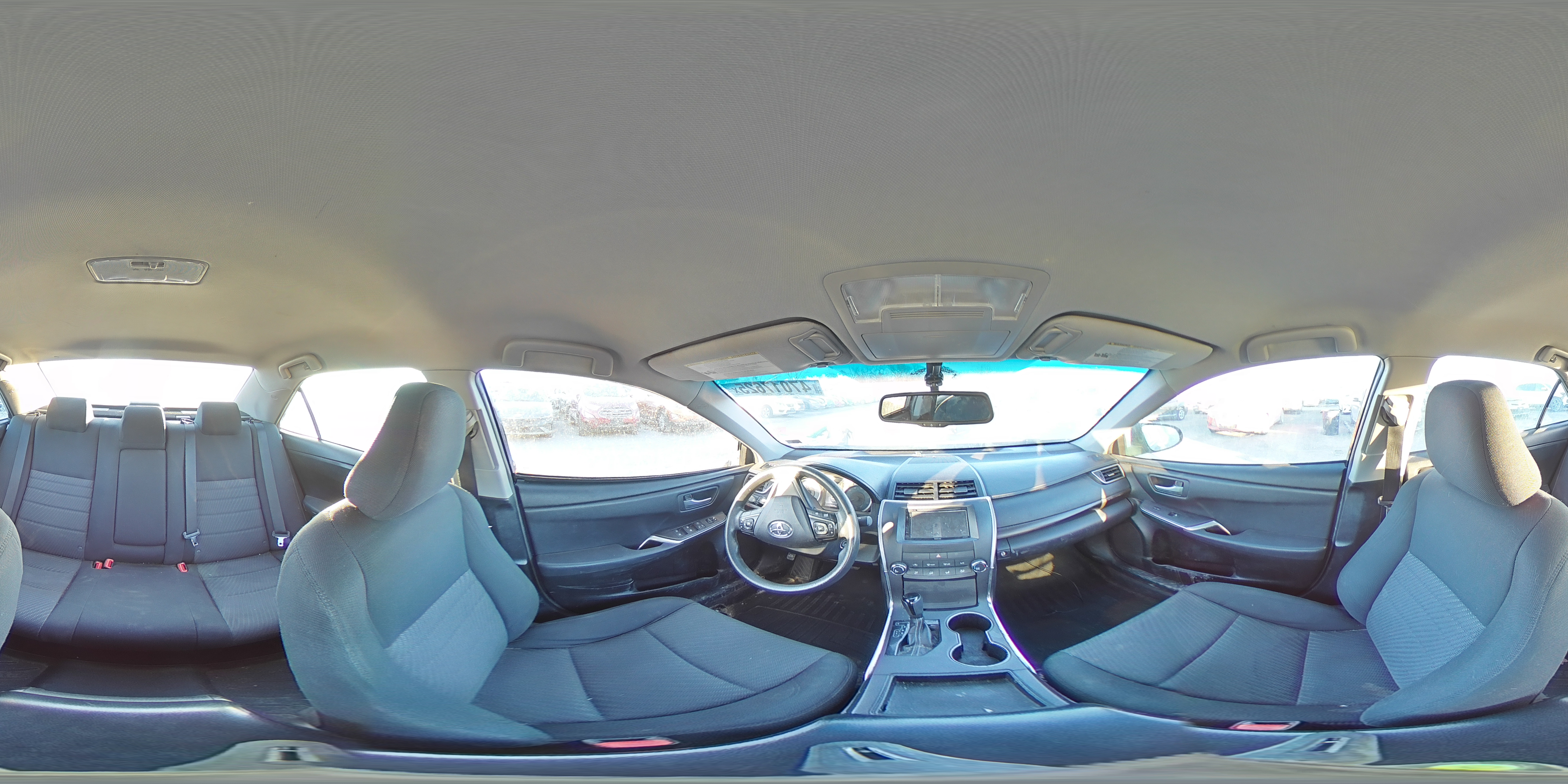 2016 Toyota Camry - Image 12