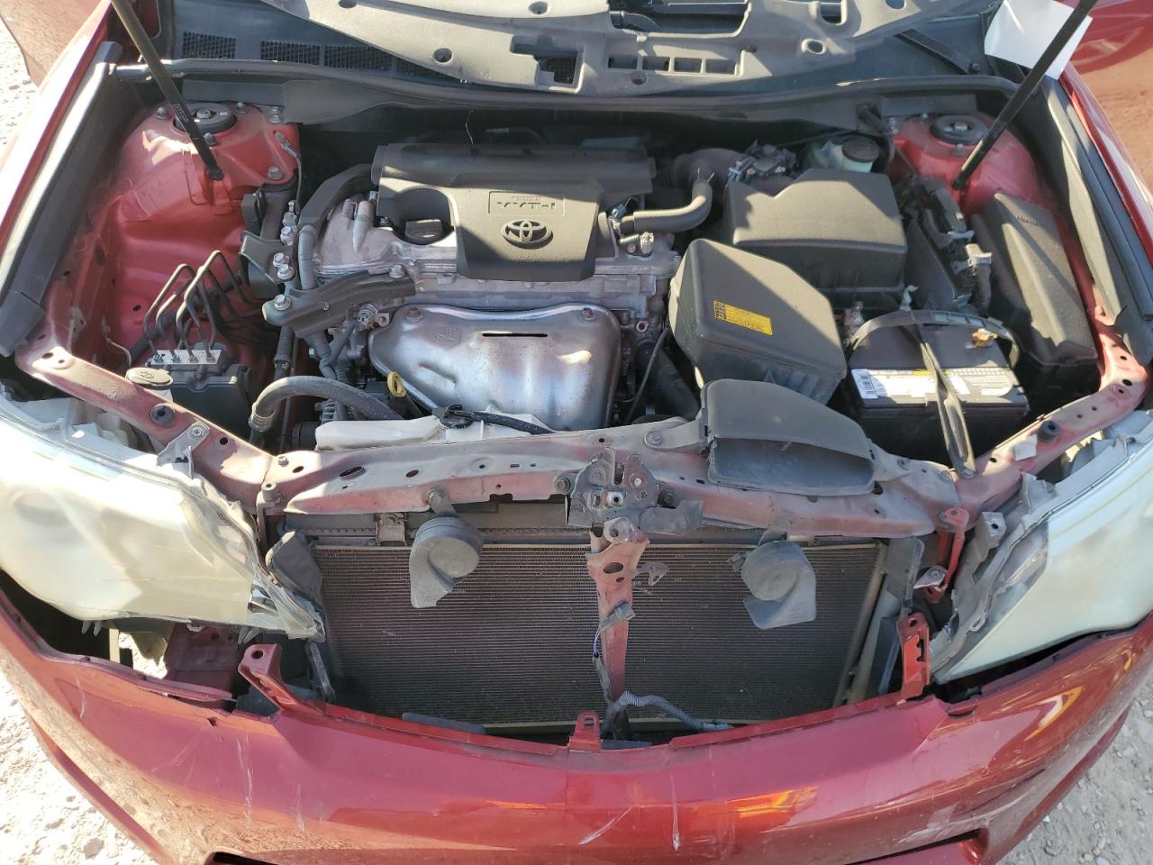 2014 Toyota Camry - Image 11