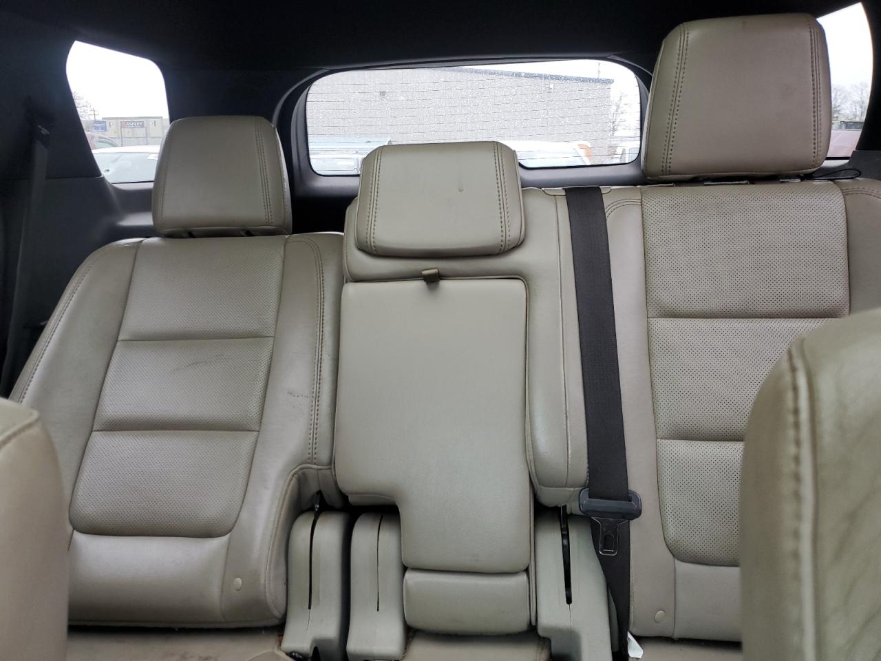 2012 Ford Explorer - Image 10