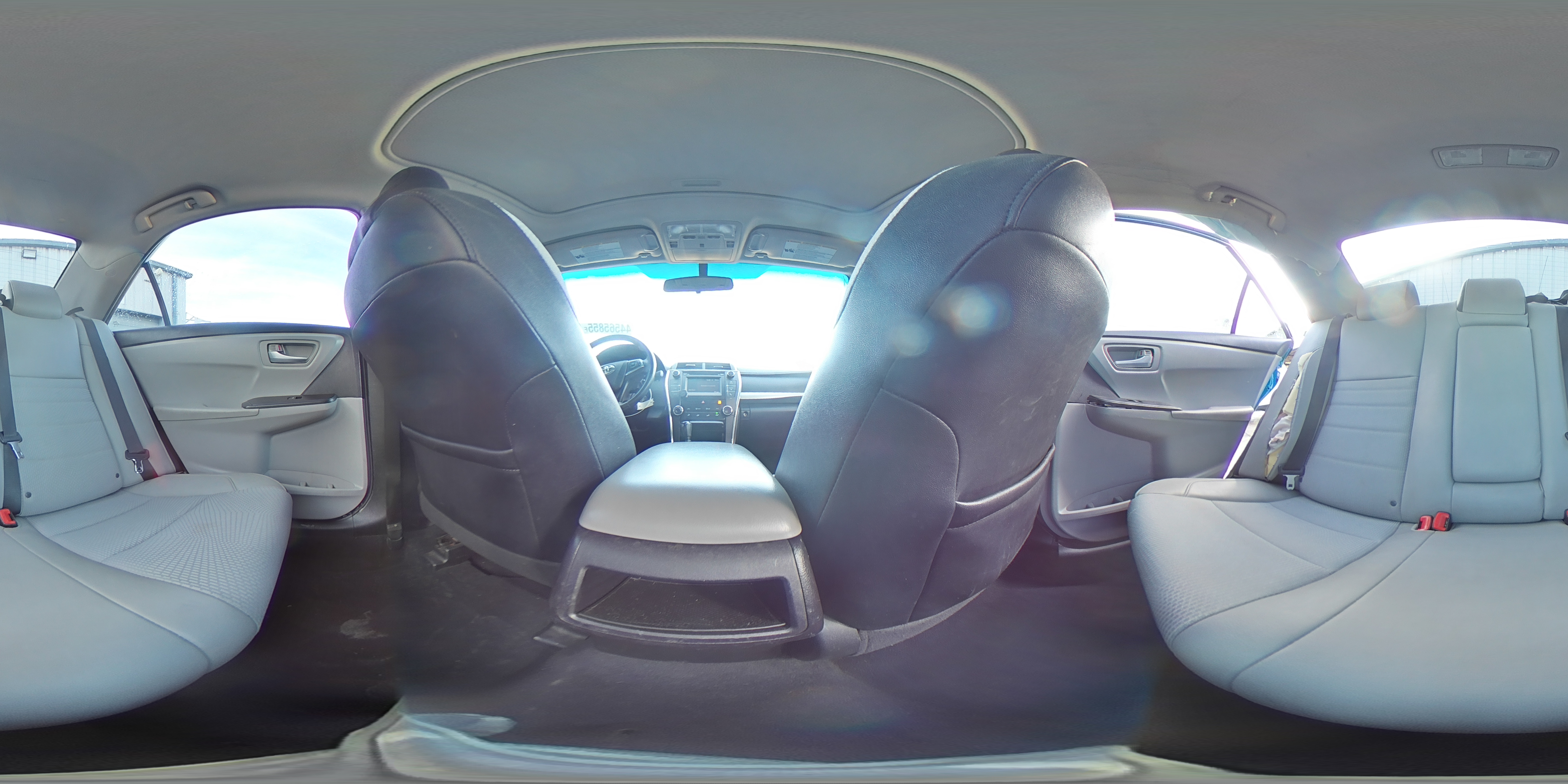 2017 Toyota Camry - Image 14