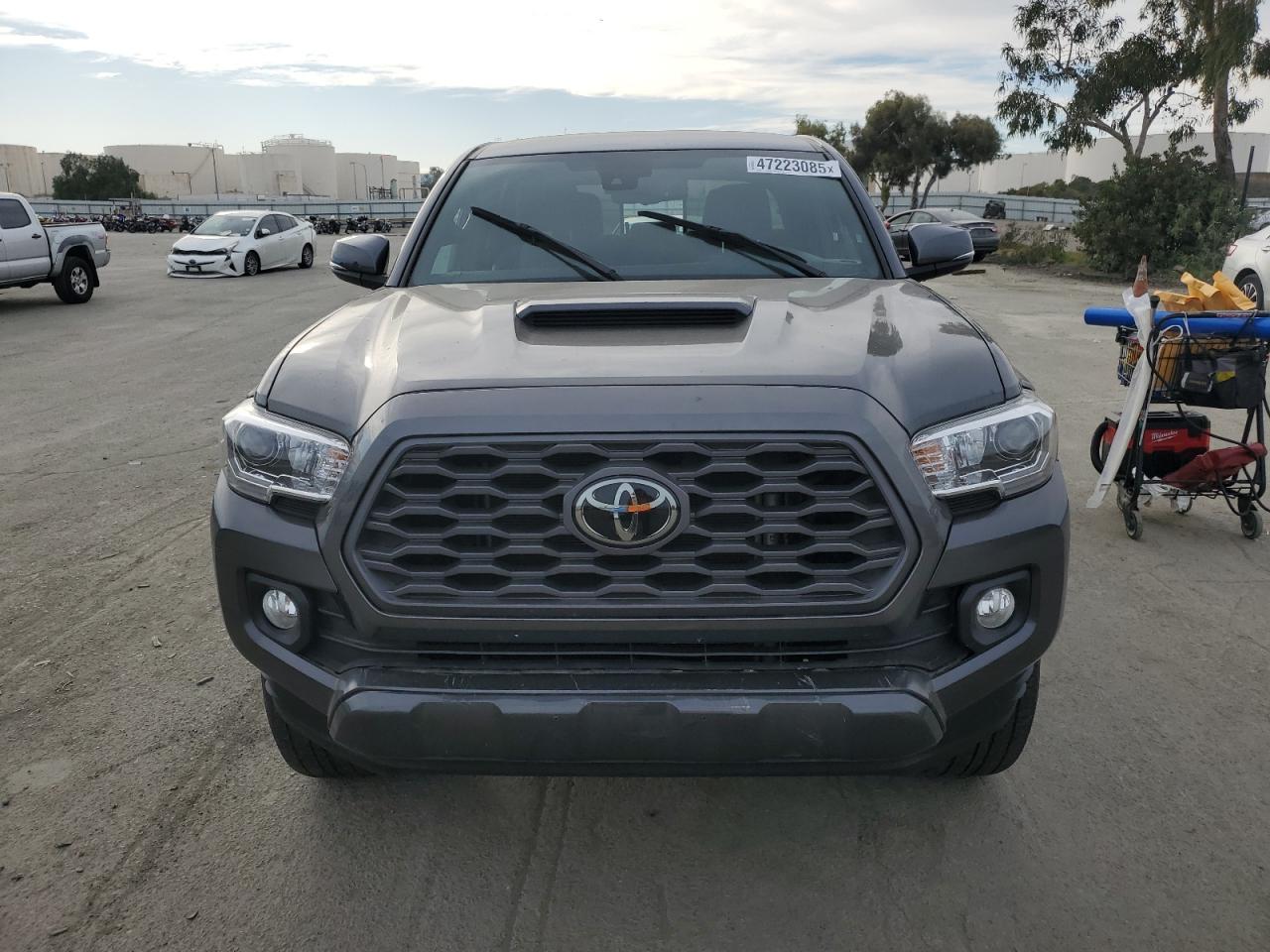 2022 Toyota Tacoma - Image 5