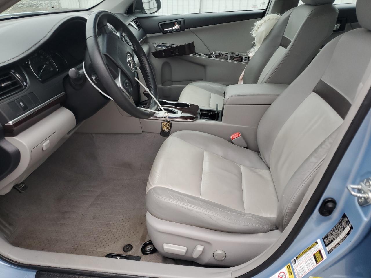2012 Toyota Camry - Image 7
