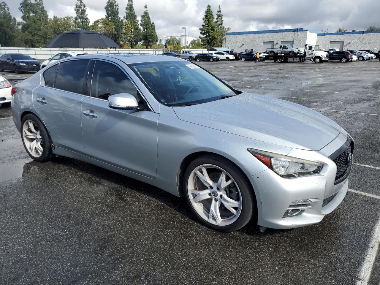 2015 Infiniti Q50 - Image 4