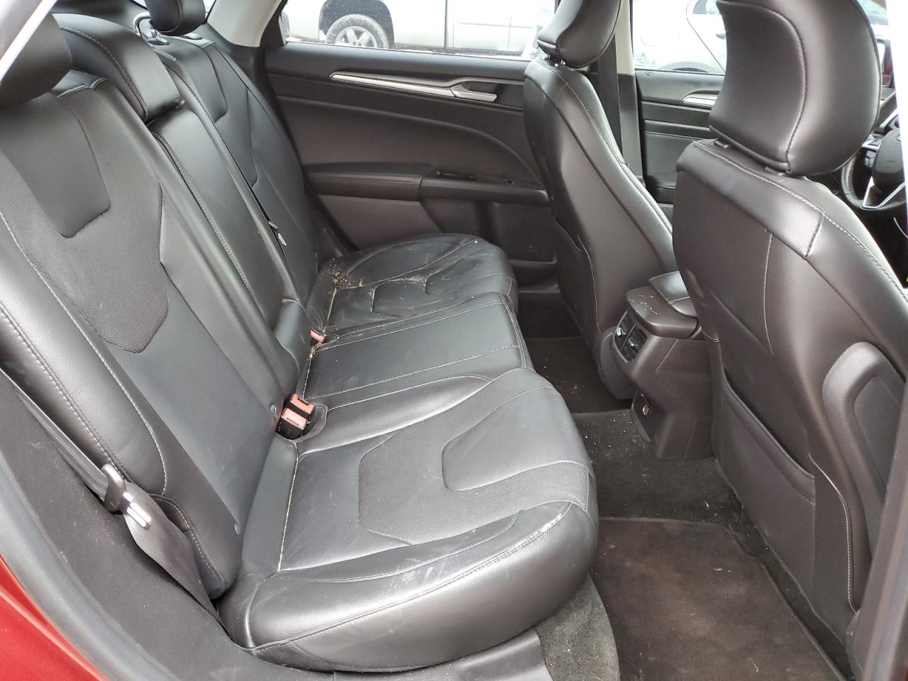 2015 Ford Fusion - Image 10