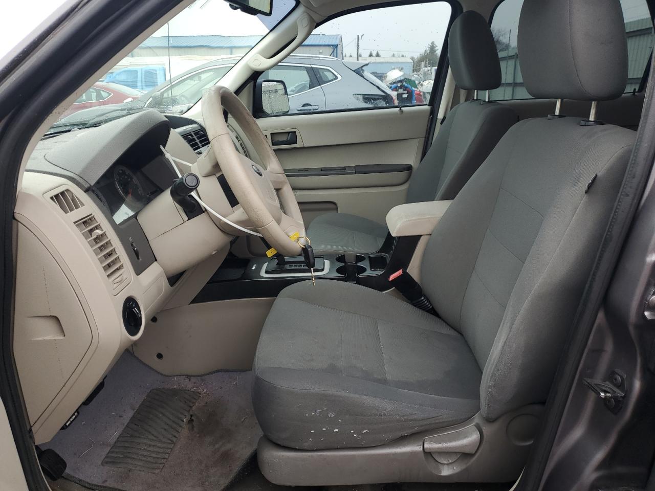 2010 Ford Escape - Image 7