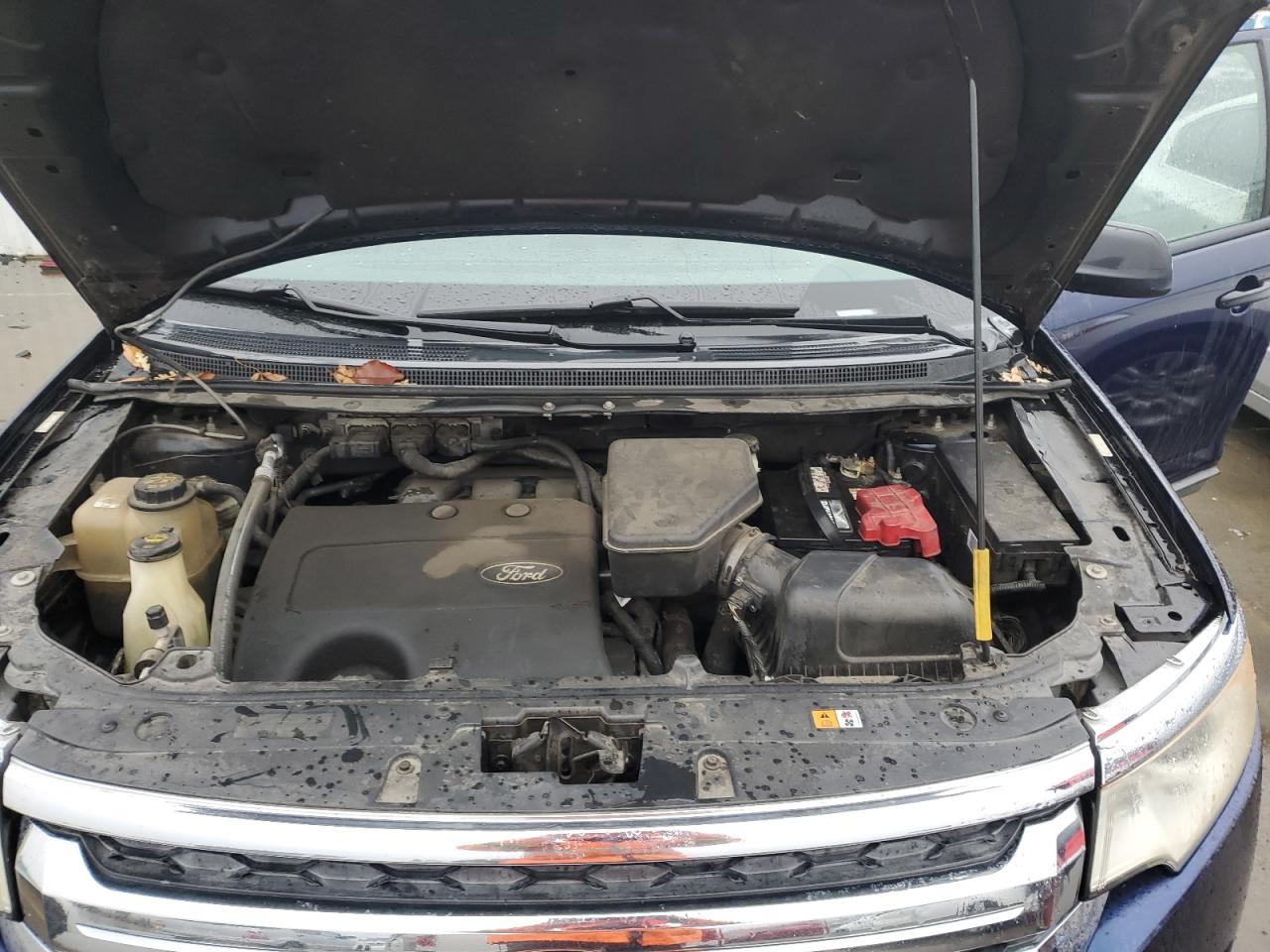 2011 Ford Edge - Image 12