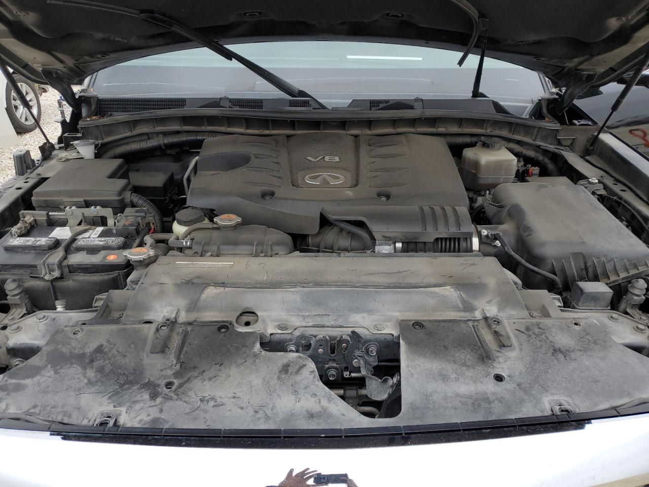 2019 Infiniti QX80 - Image 12