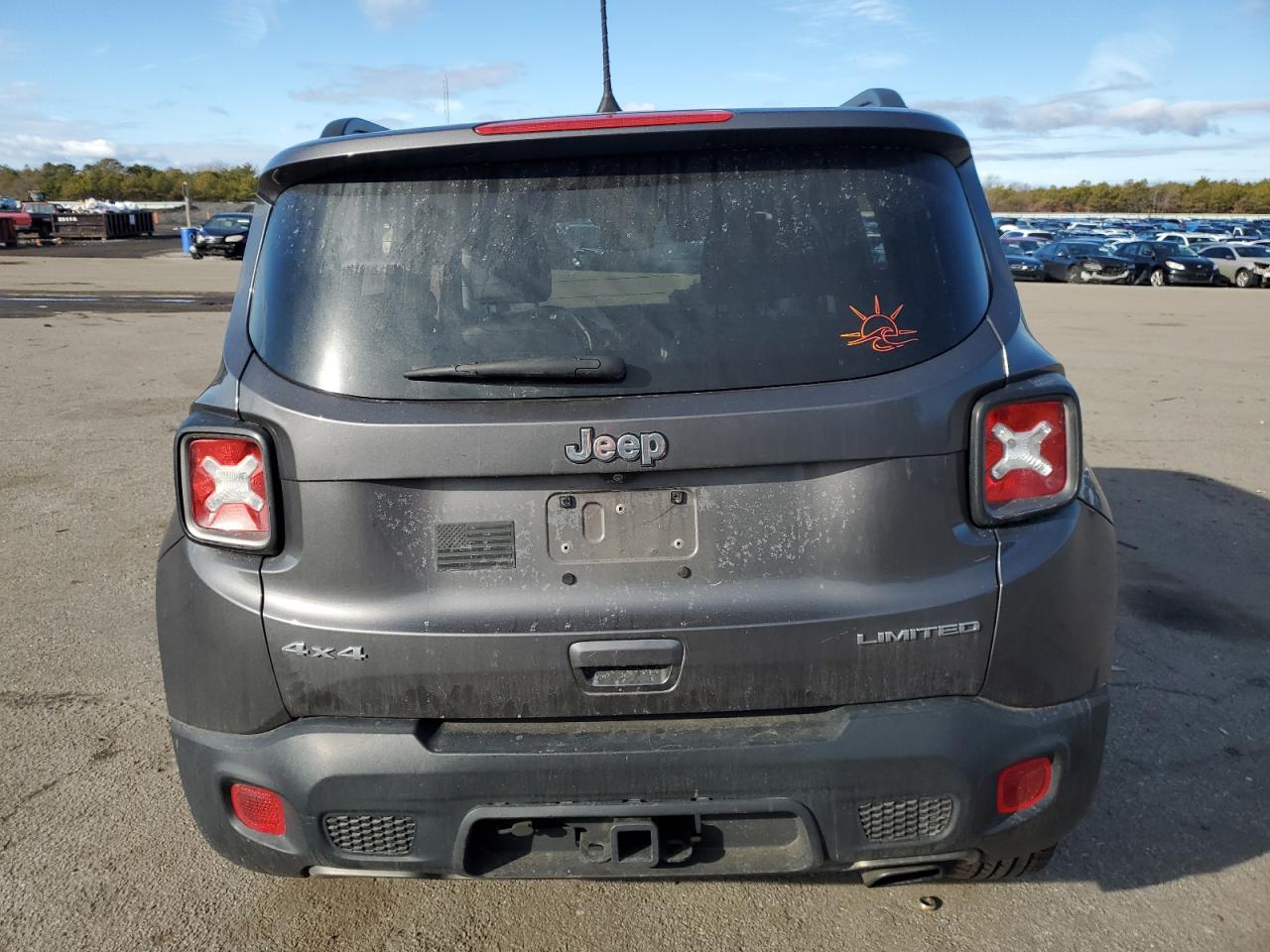 2020 Jeep Renegade - Image 6