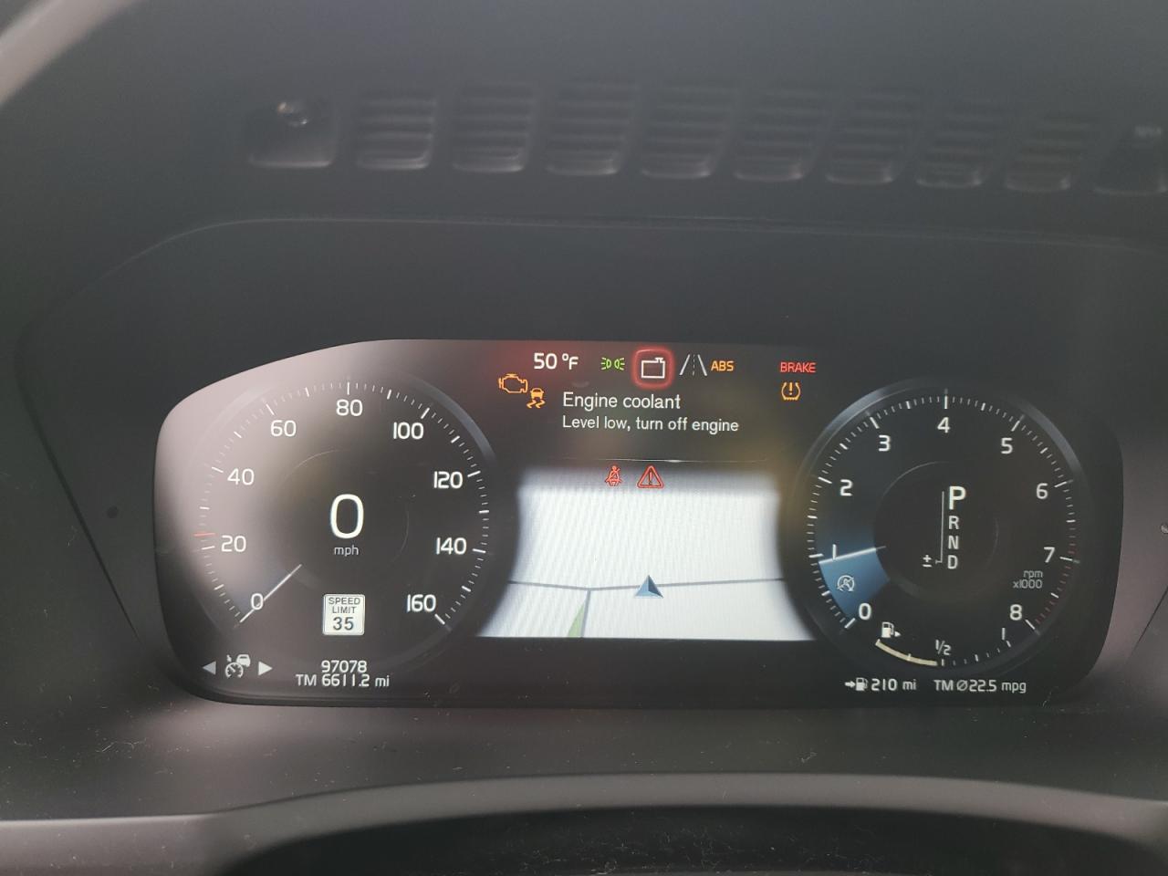 2016 Volvo XC90 - Image 9