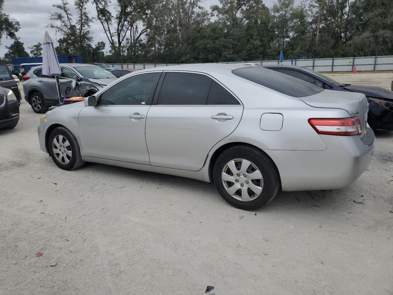 2011 Toyota Camry - Image 2