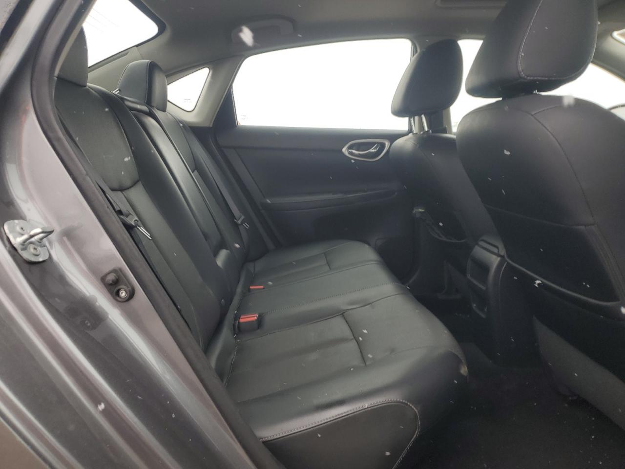2016 Nissan Sentra - Image 10