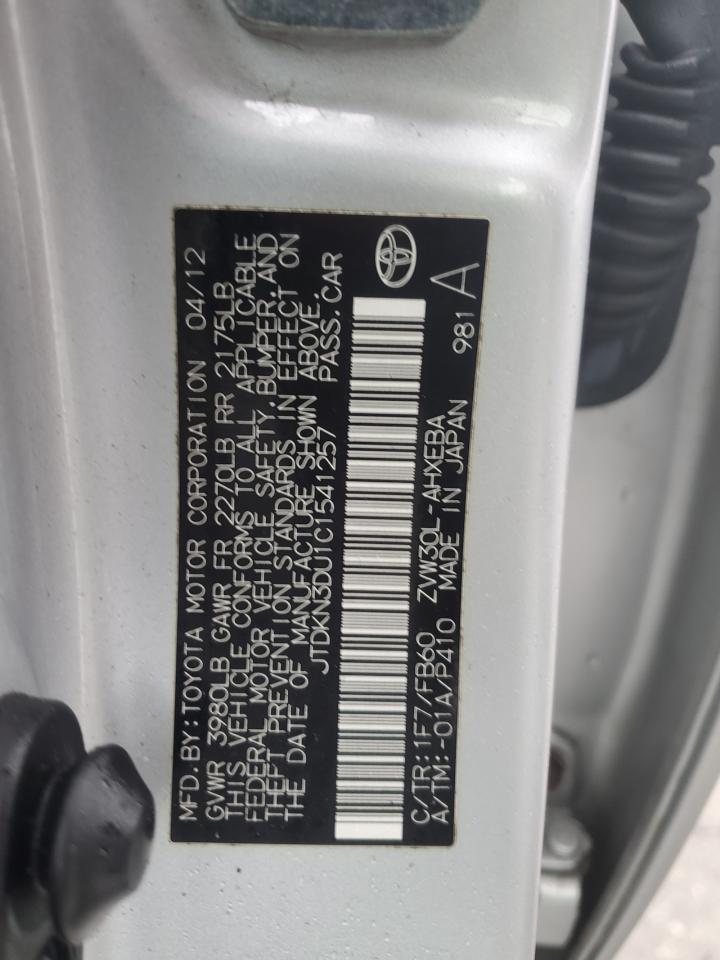 2012 Toyota Prius - Image 12