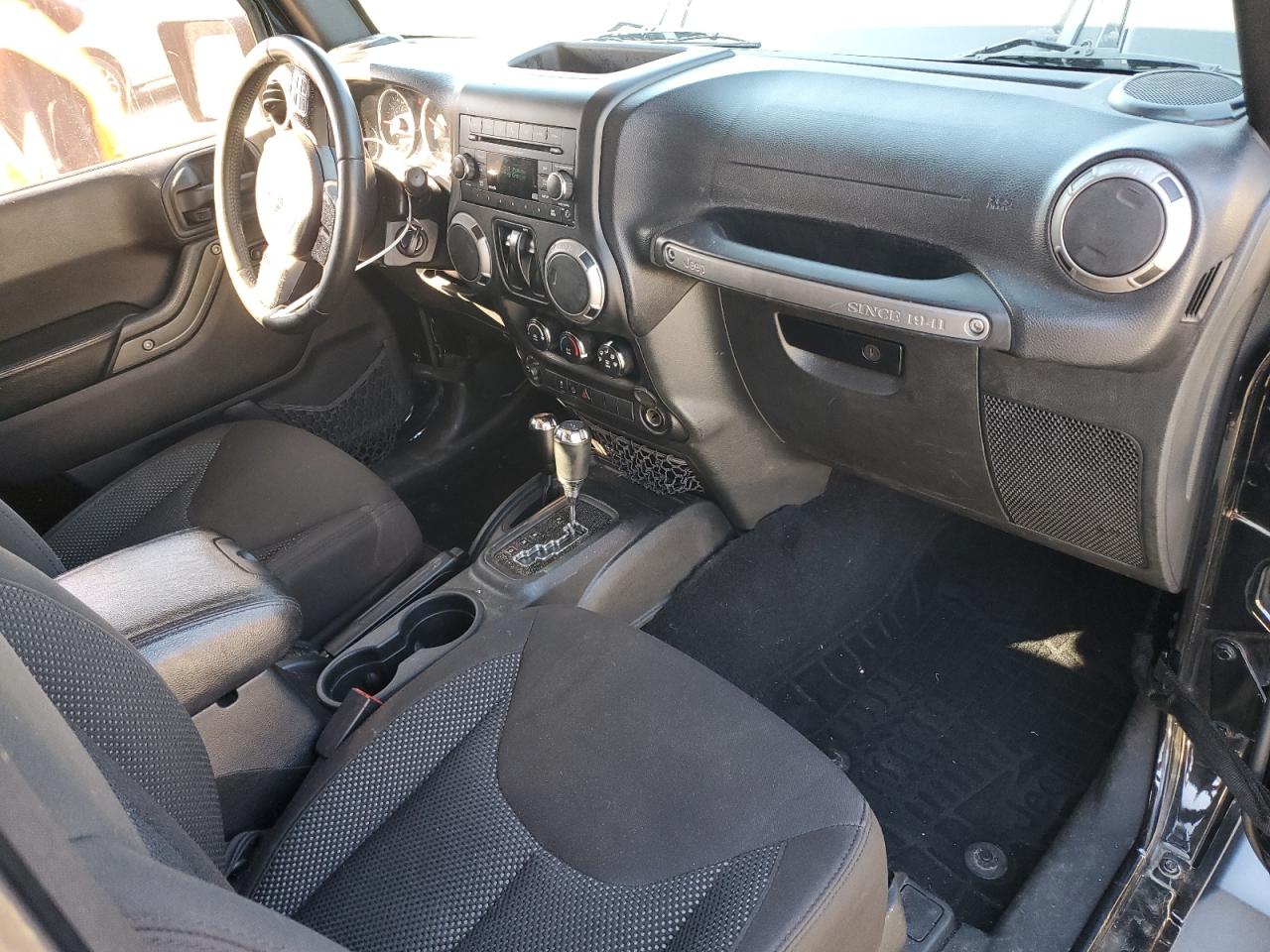 2016 Jeep Wrangler - Image 8