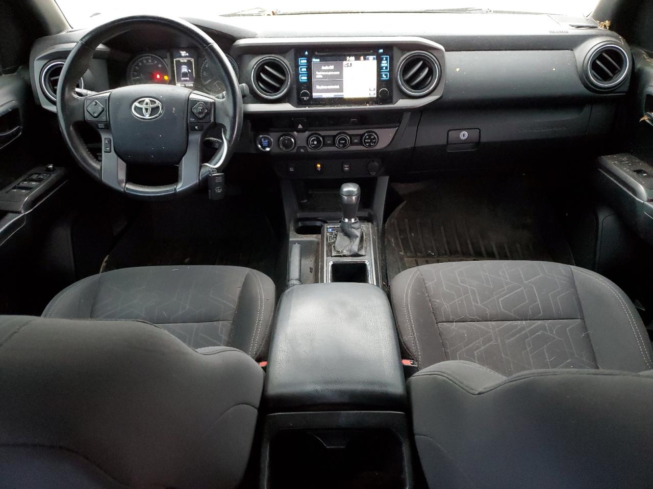 2017 Toyota Tacoma - Image 8