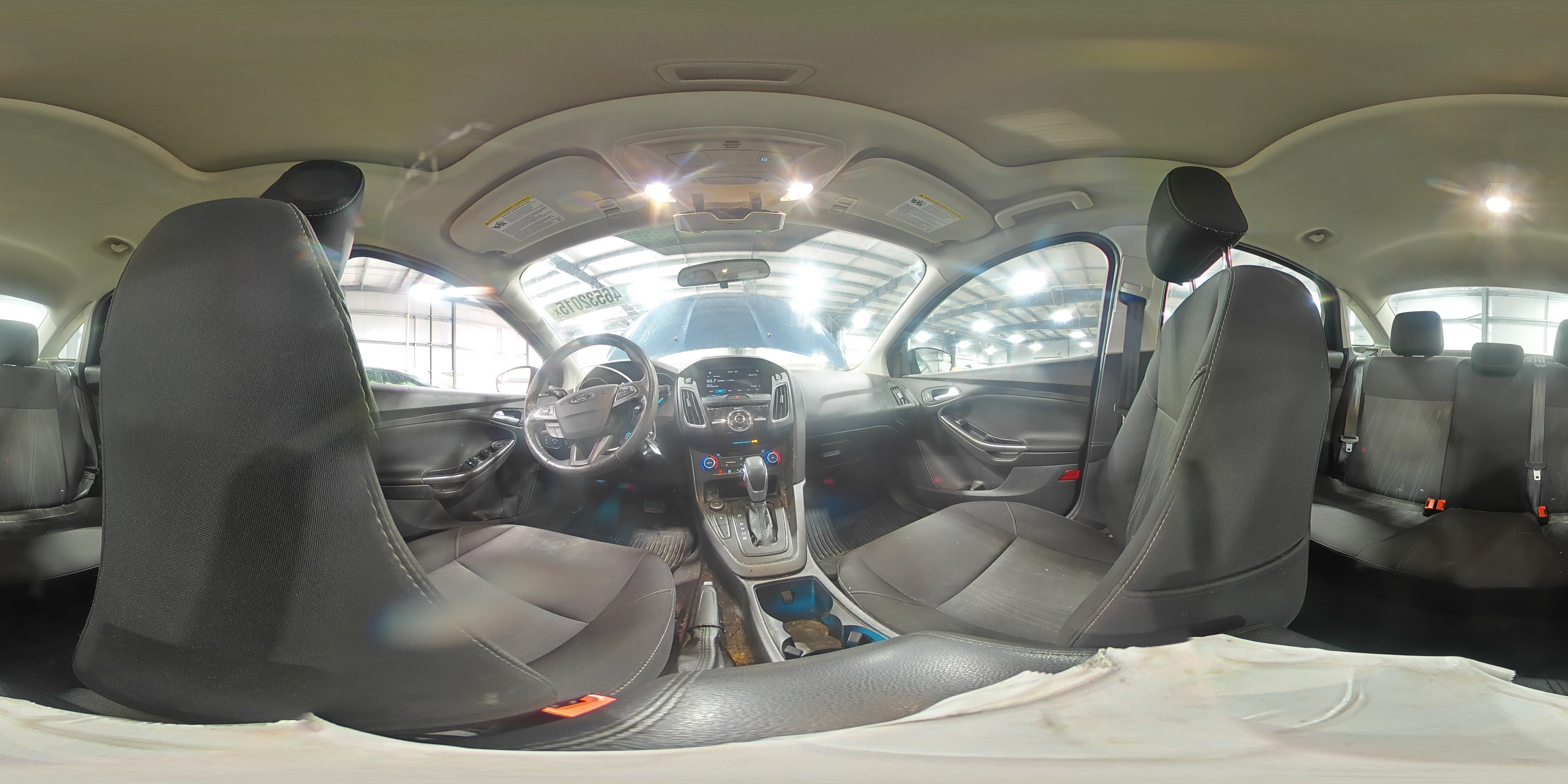 2018 Ford Focus - Image 14