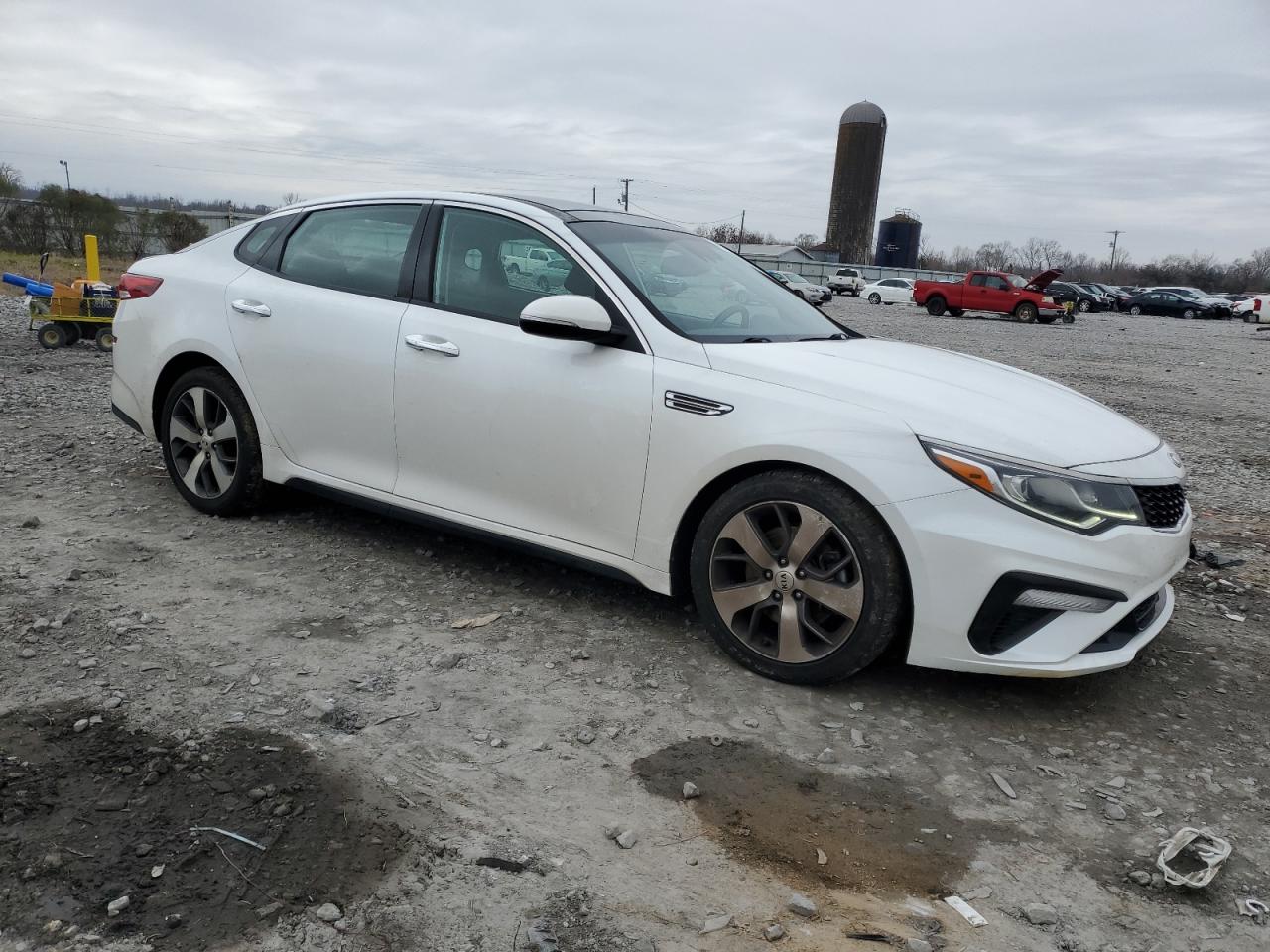 2019 Kia Optima - Image 4