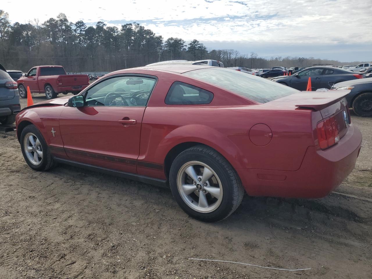 2008 Ford Mustang - Image 2