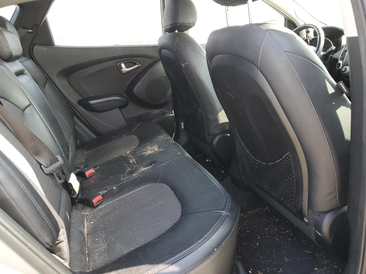 2013 Hyundai Tucson - Image 10