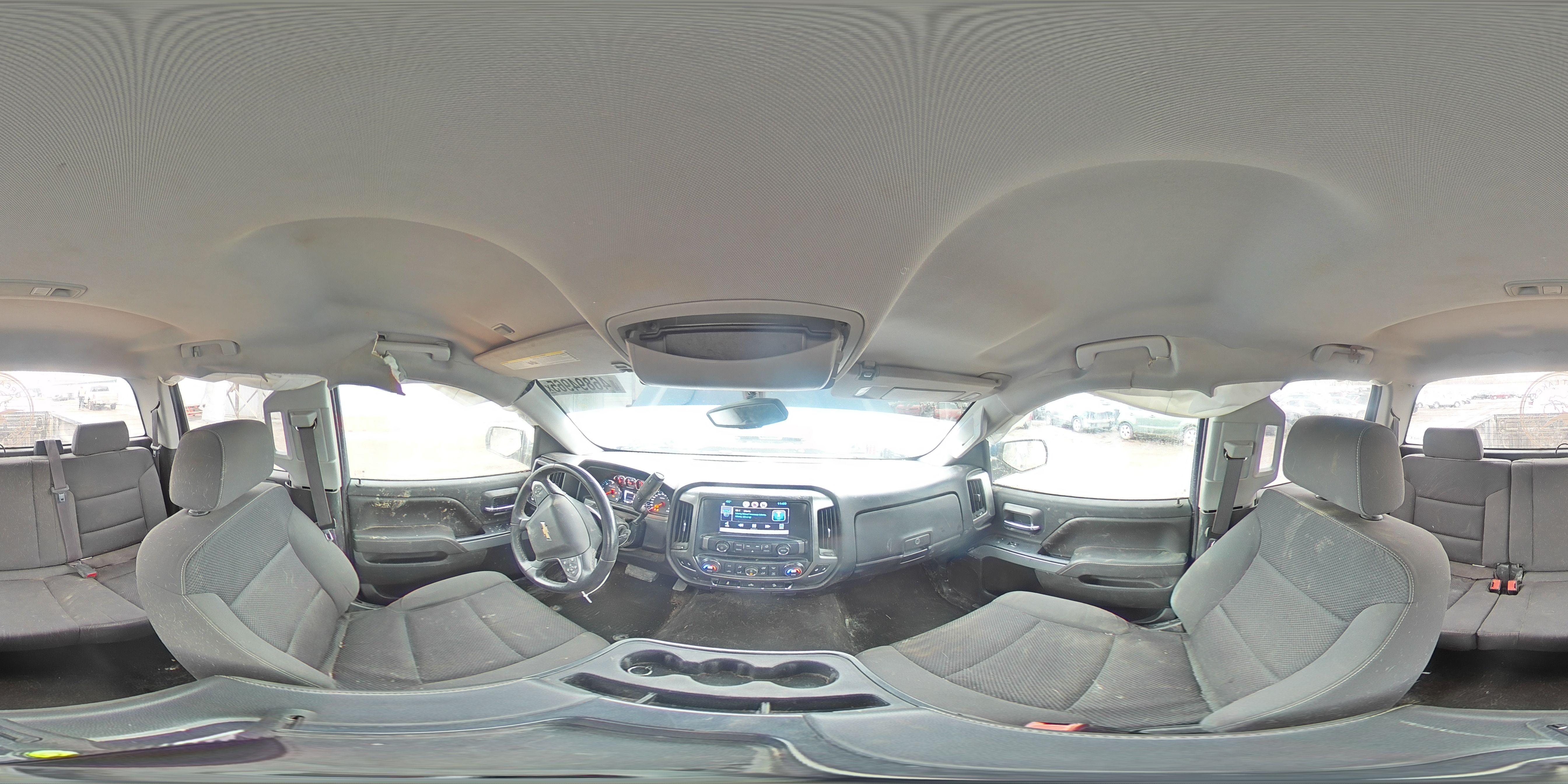 2016 Chevrolet Silverado - Image 13