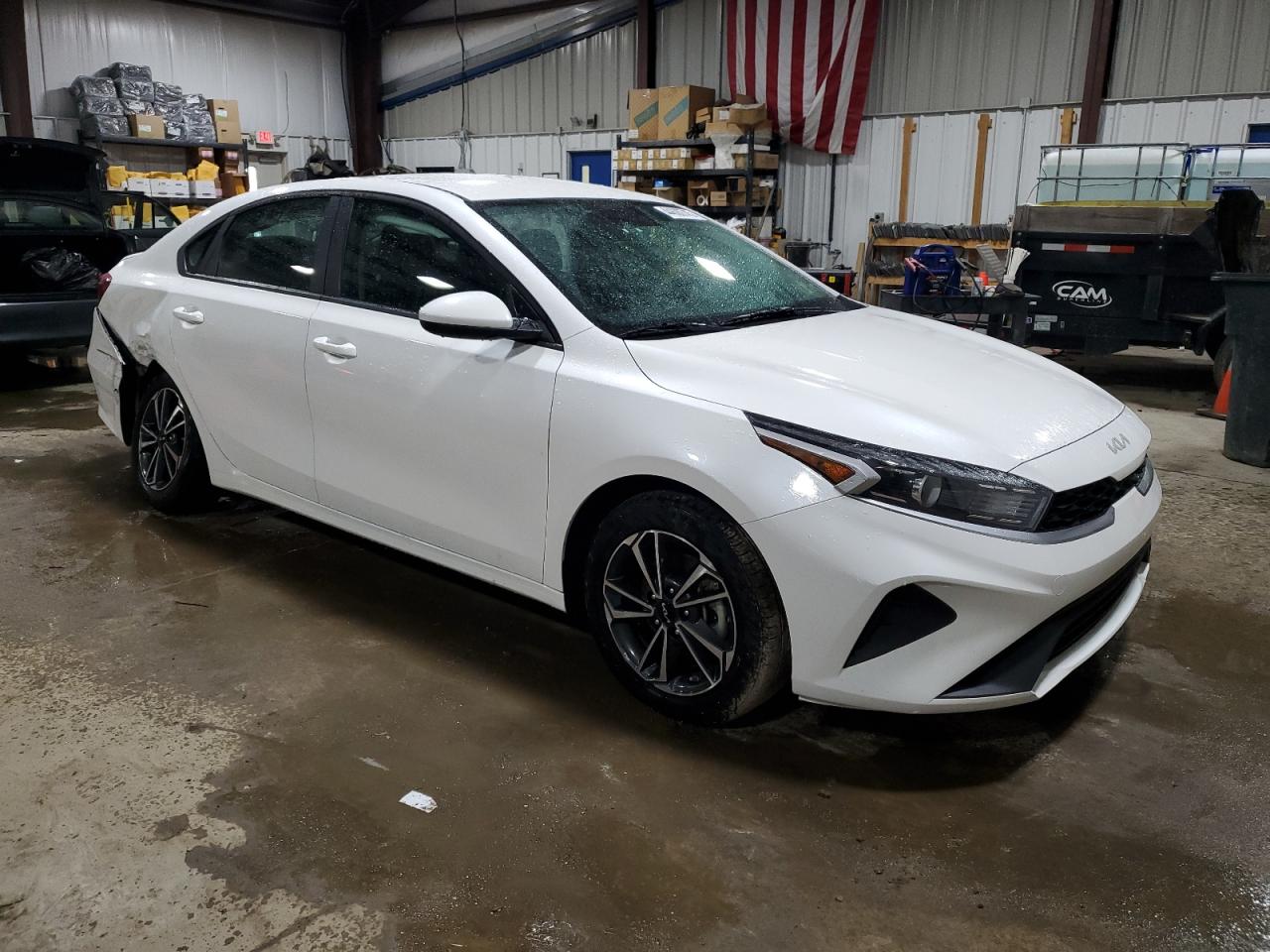 2023 Kia Forte - Image 4