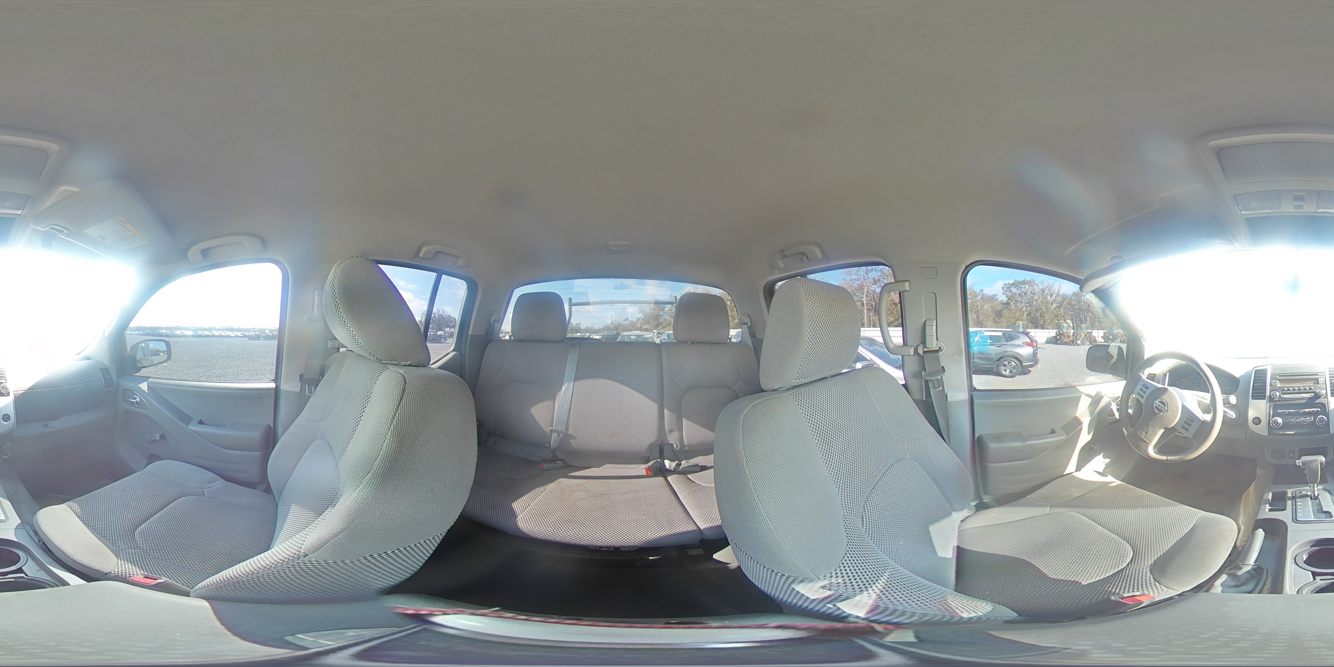 2015 Nissan Navara (Frontier) - Image 13
