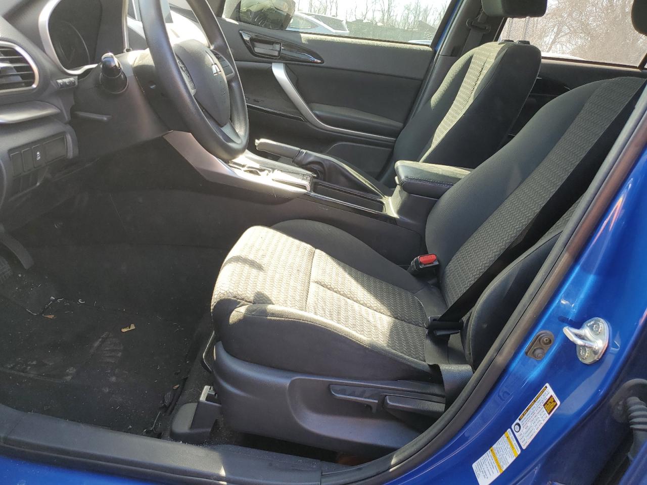 2019 Mitsubishi Eclipse - Image 7