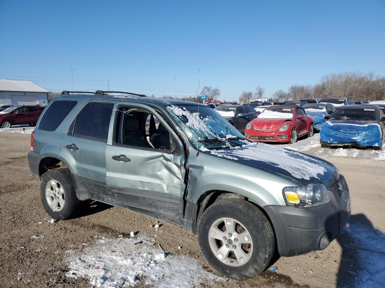 2005 Ford Escape - Image 4