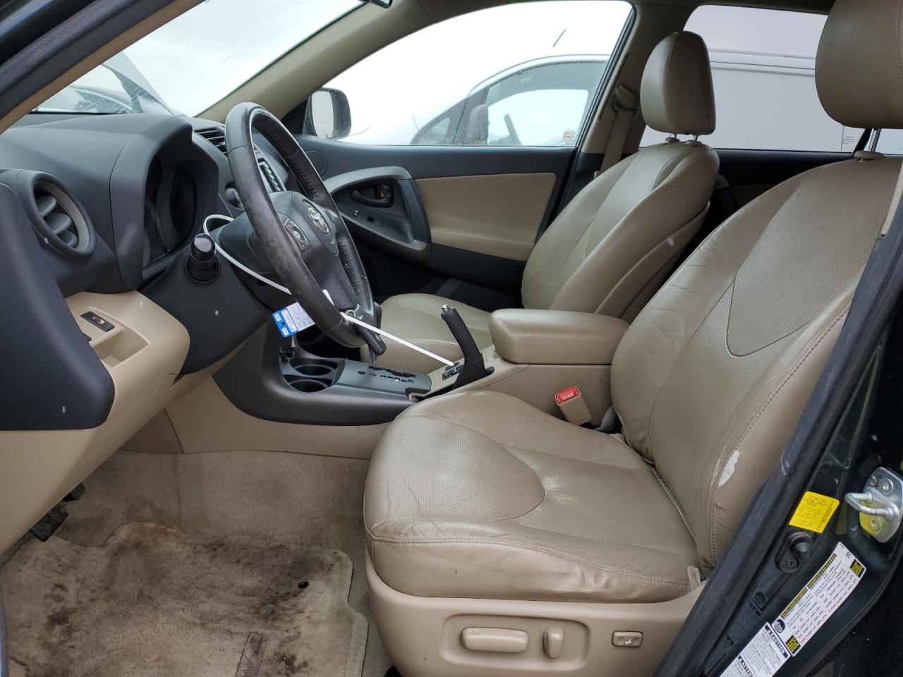 2011 Toyota RAV 4 - Image 7
