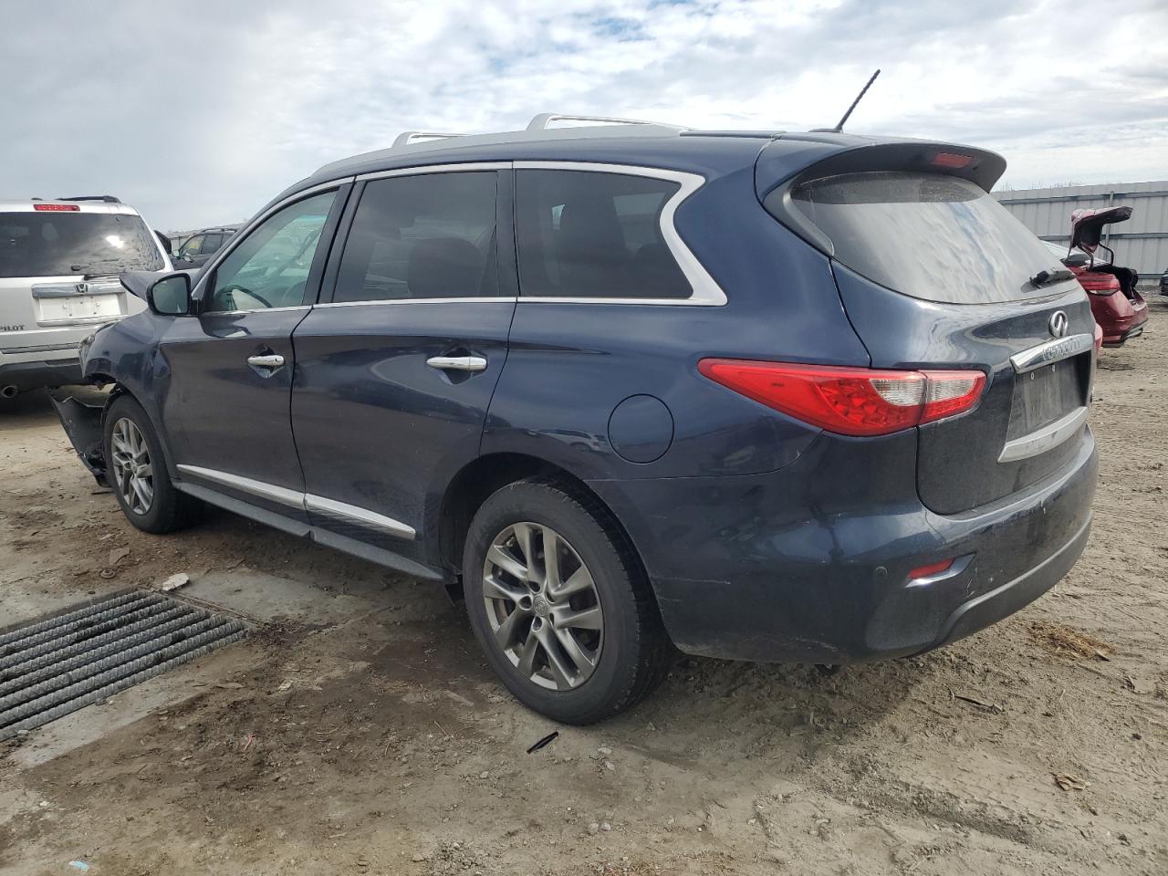 2015 Infiniti QX60 - Image 2