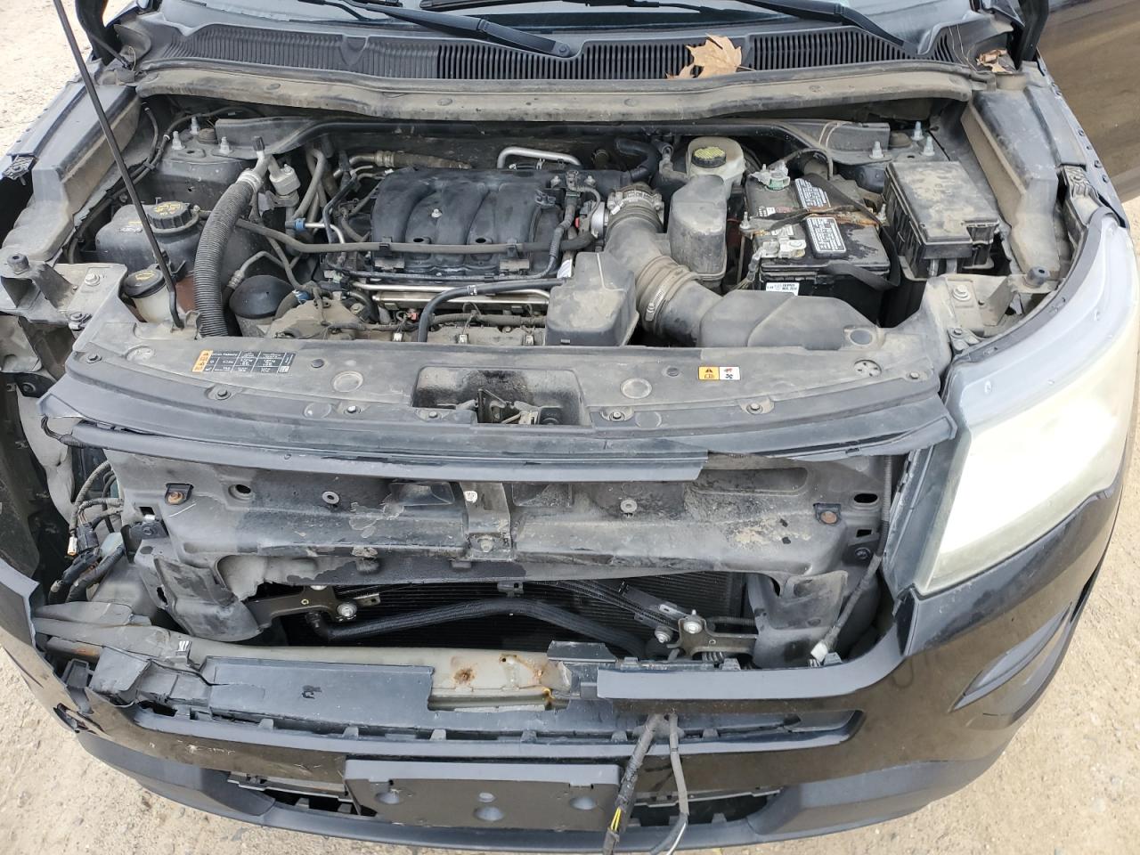 2017 Ford Explorer - Image 12