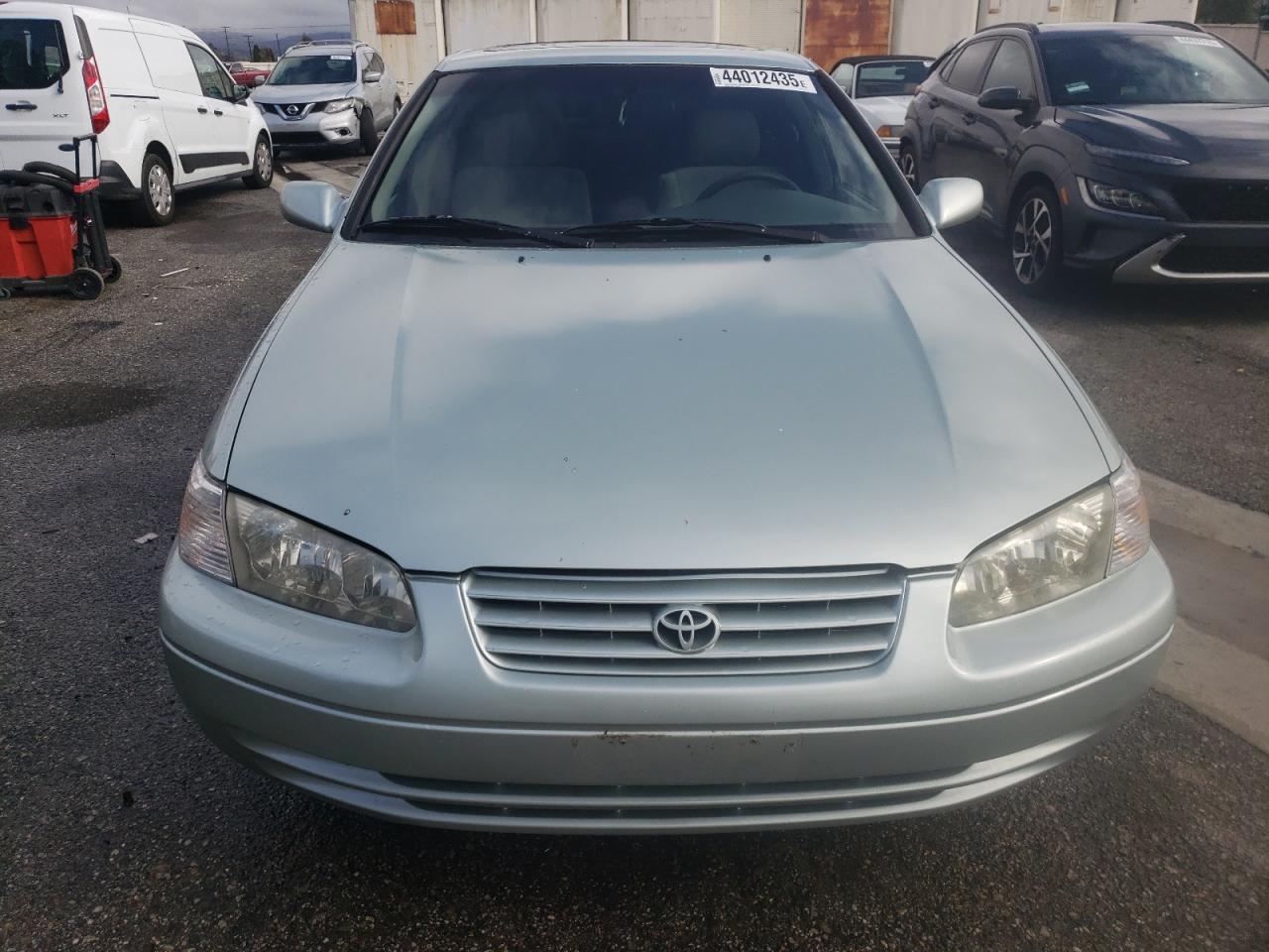 2000 Toyota Camry - Image 5