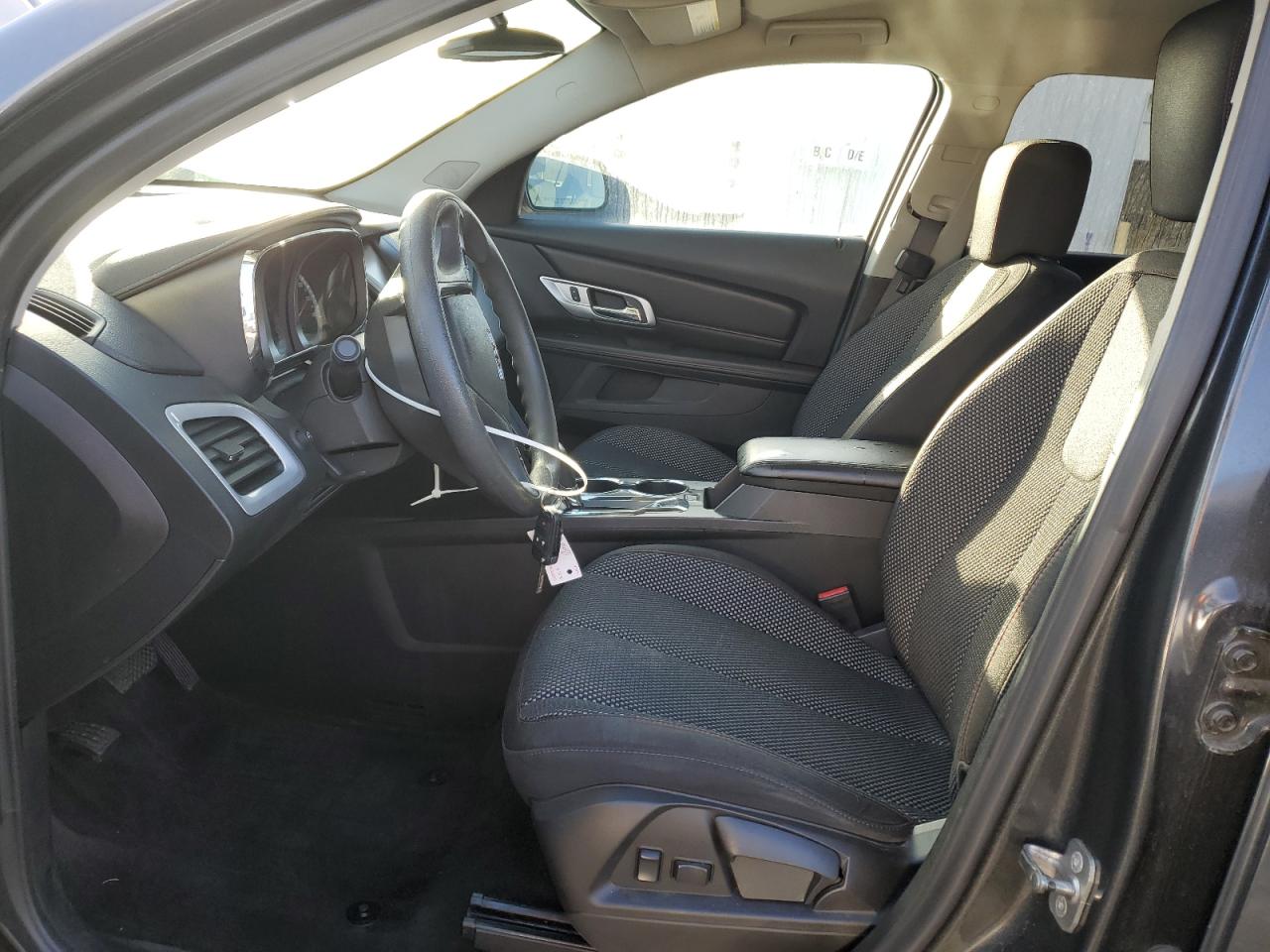 2017 GMC Terrain - Image 7